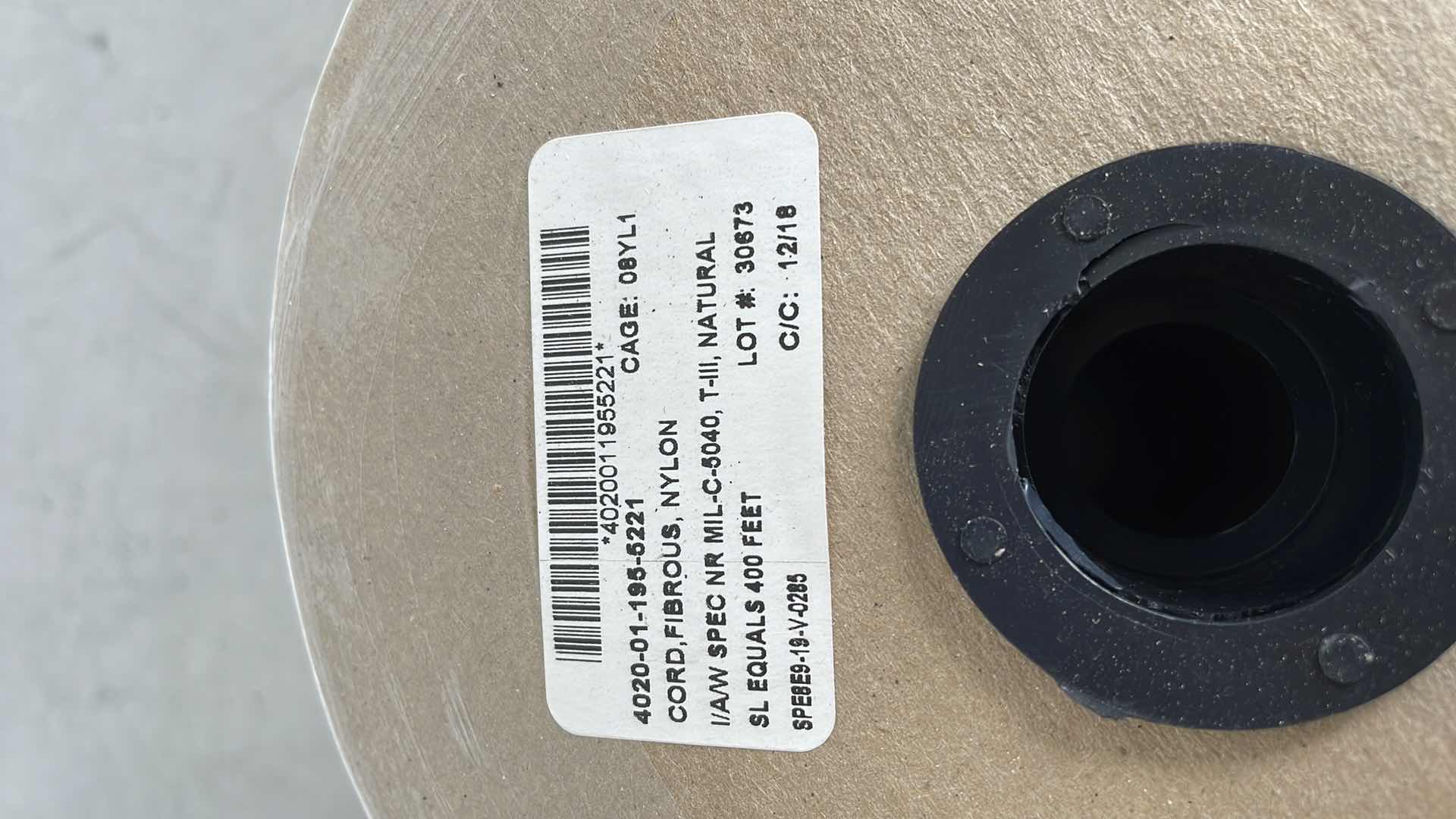 Photo 1 of PARACHUTE CORD WHITE 400’