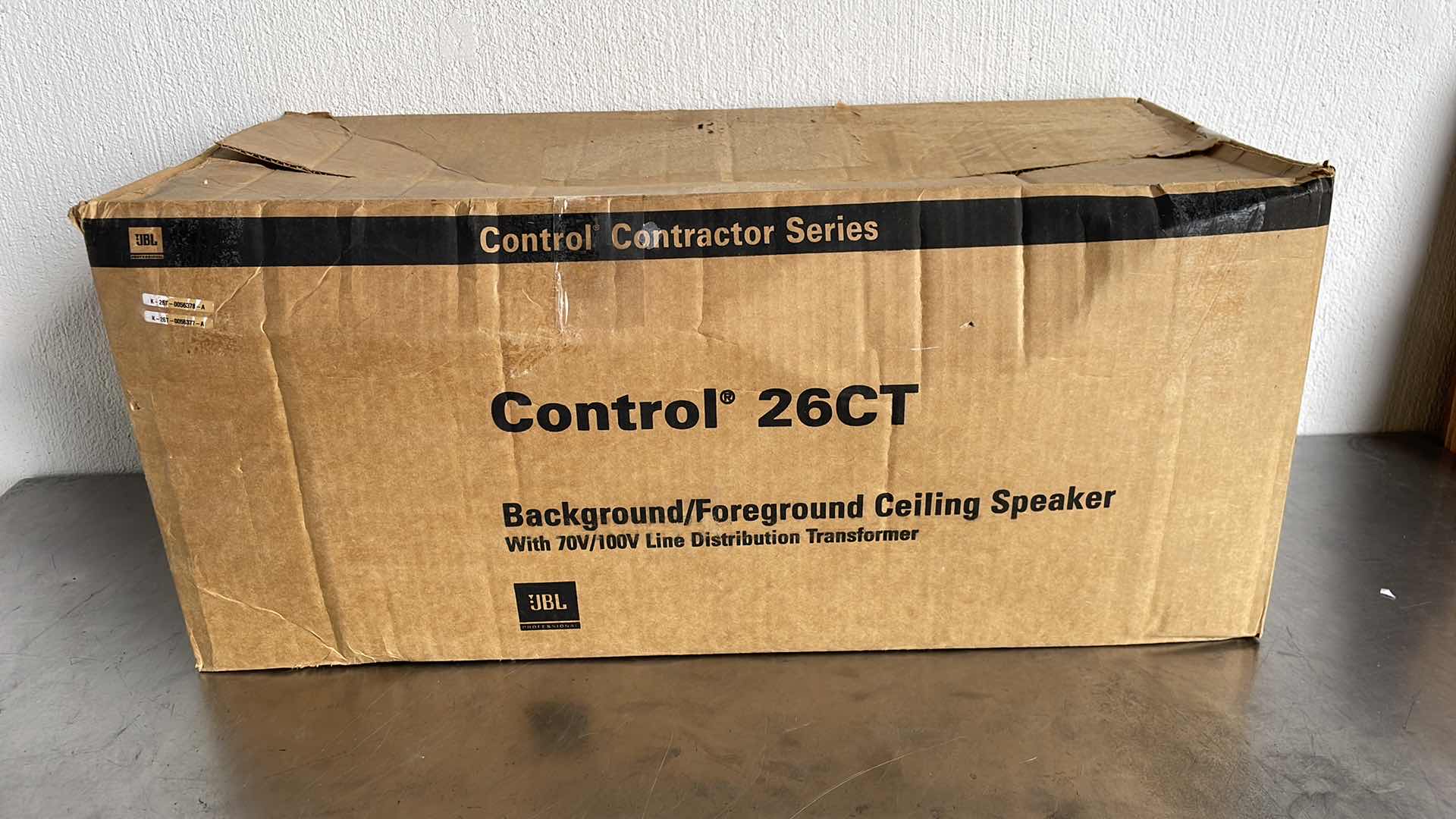 Photo 1 of JBL CONTRACTOR SERIES CONTROL 26CT BACKGROUND/FOREGROUND CEILING SPEAKERS 1 PAIR