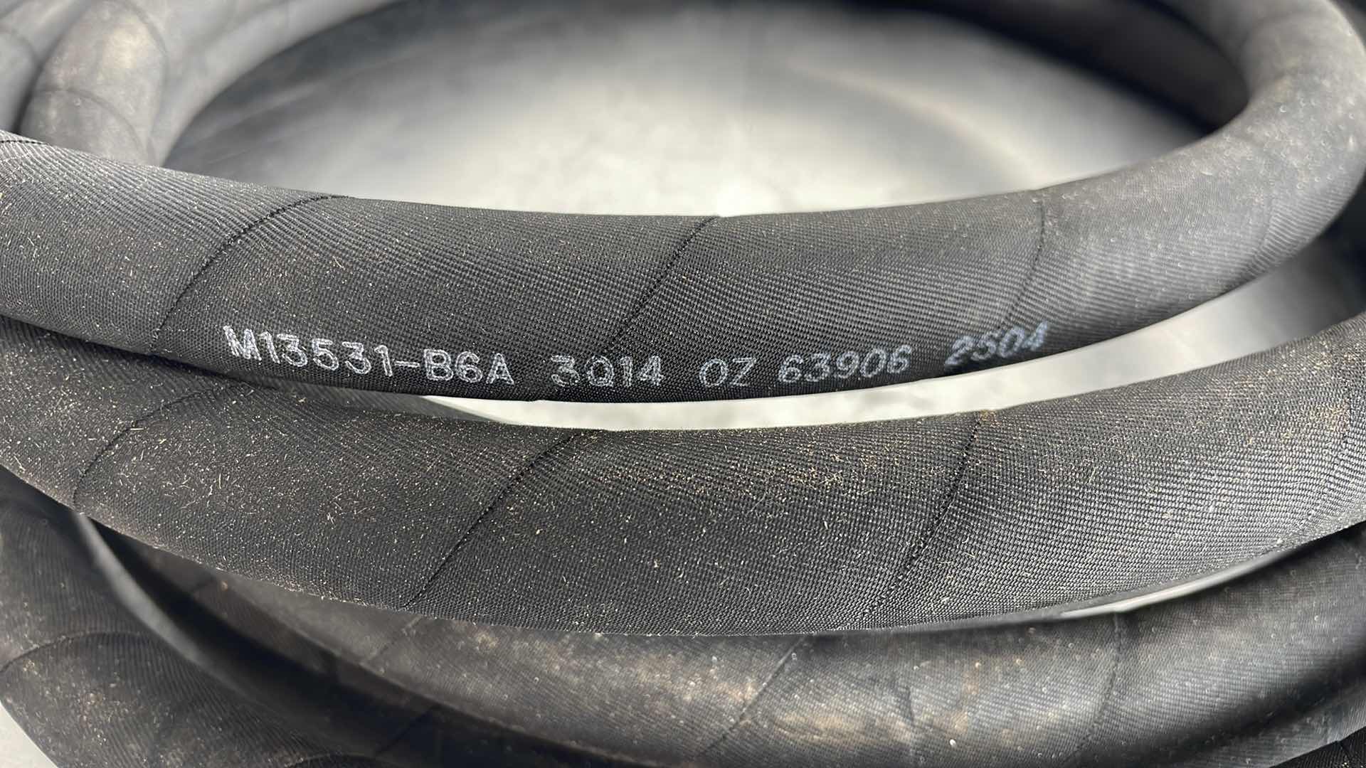 Photo 1 of HYDRAULIC HOSE 25’ M13531-B6A