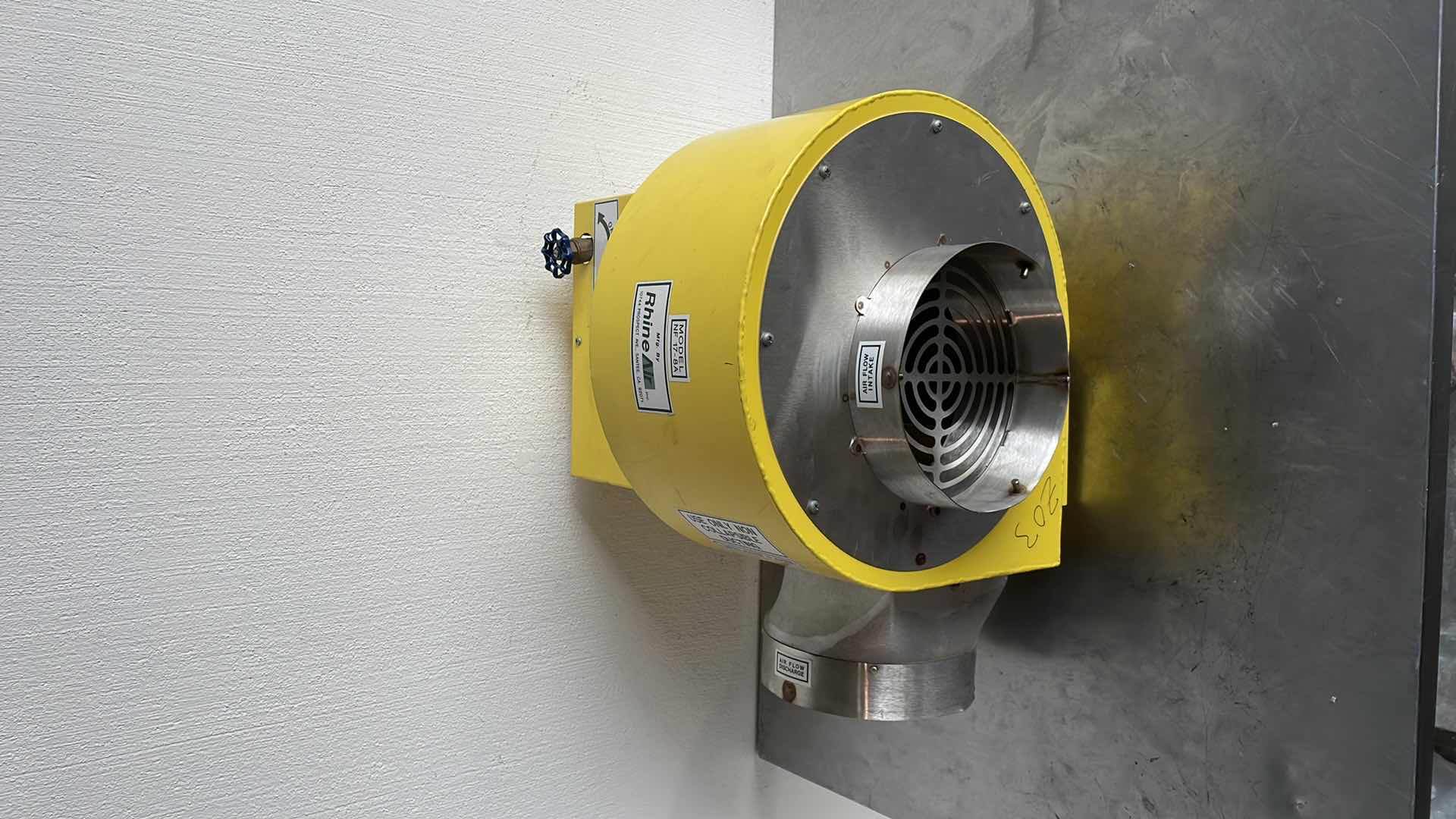 View 2 of RHINE AIR NF17-8A PNEUMATIC DRIVEN 8 CENTRIFUGAL BLOWER NO SPARK VENTILATION