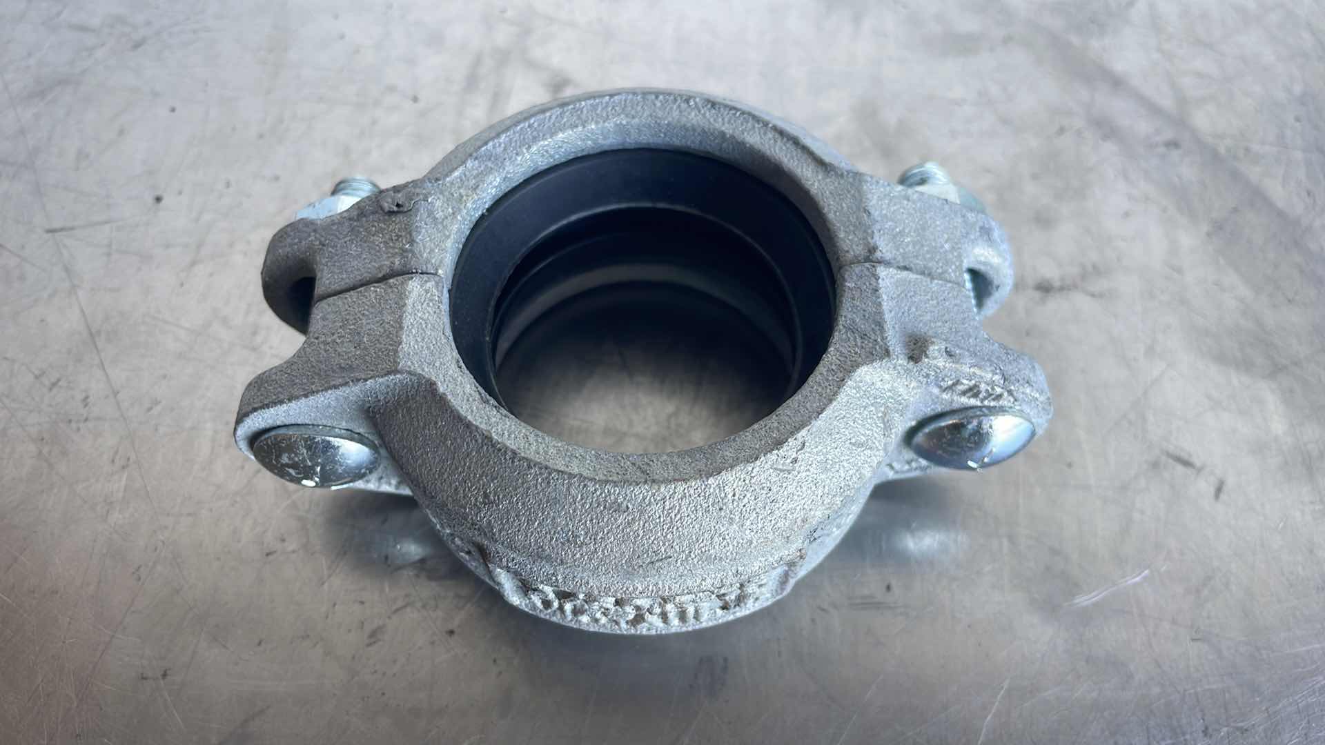 Photo 1 of VICTAULIC 2/60, 3/75 GROOVED FLEX COUPLING