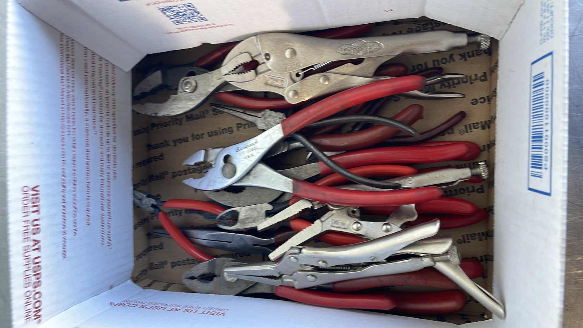 Photo 1 of PLIERS VARIETY