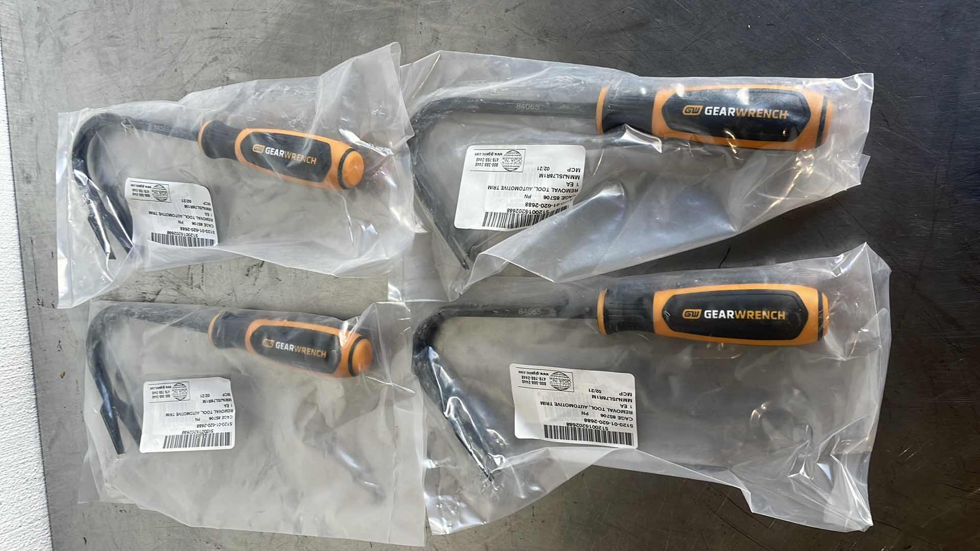 Photo 1 of GEAR WRENCH AUTOMOTIVE TRIM REMOVAL TOOLS (4)