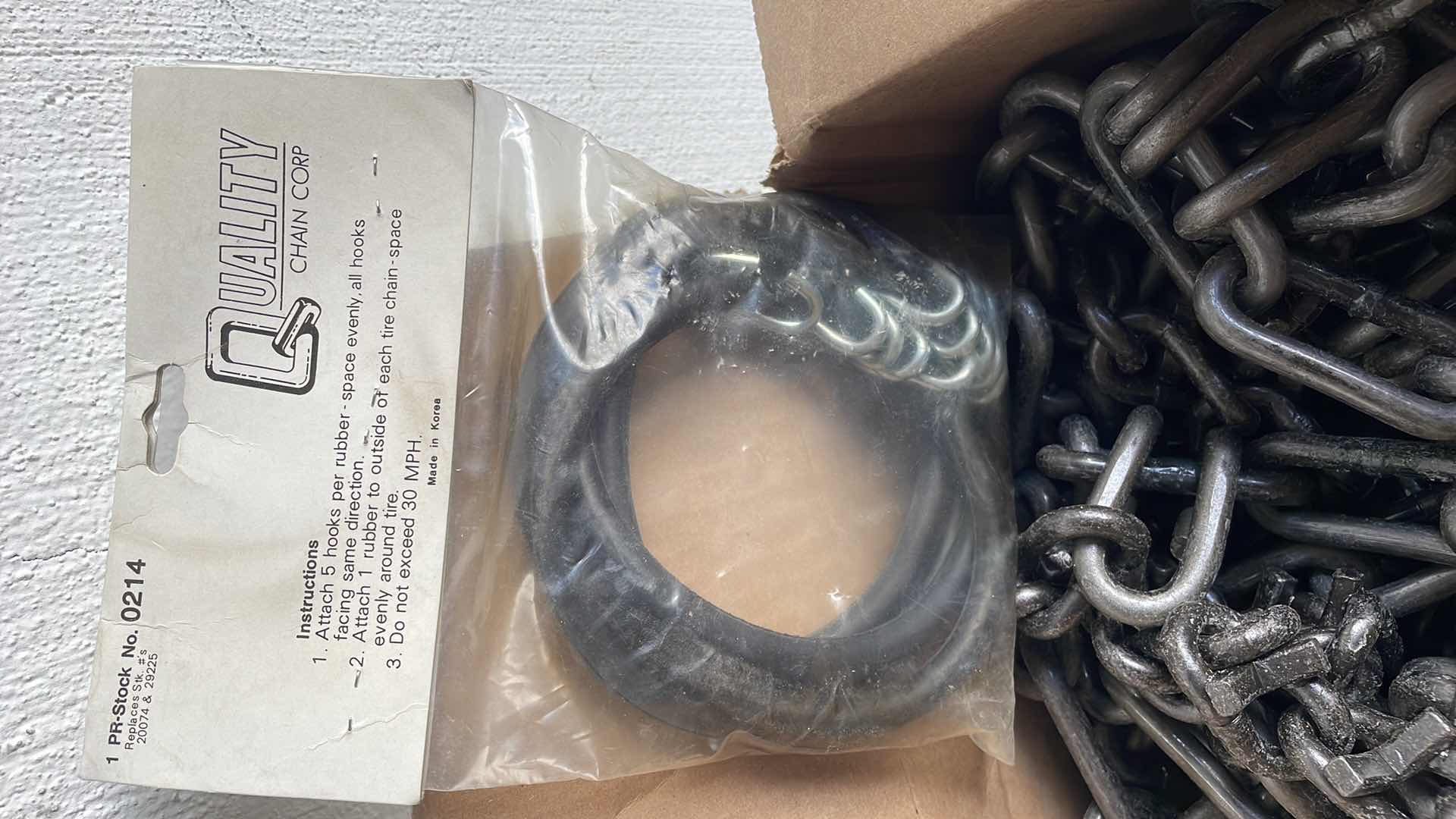 Photo 1 of QUALITY CHAIN 7/0 HEAVYDUTY STUDDED 4 LINK SNOW TIRE CHAIN 15-1/2” X 80” SET OF 2