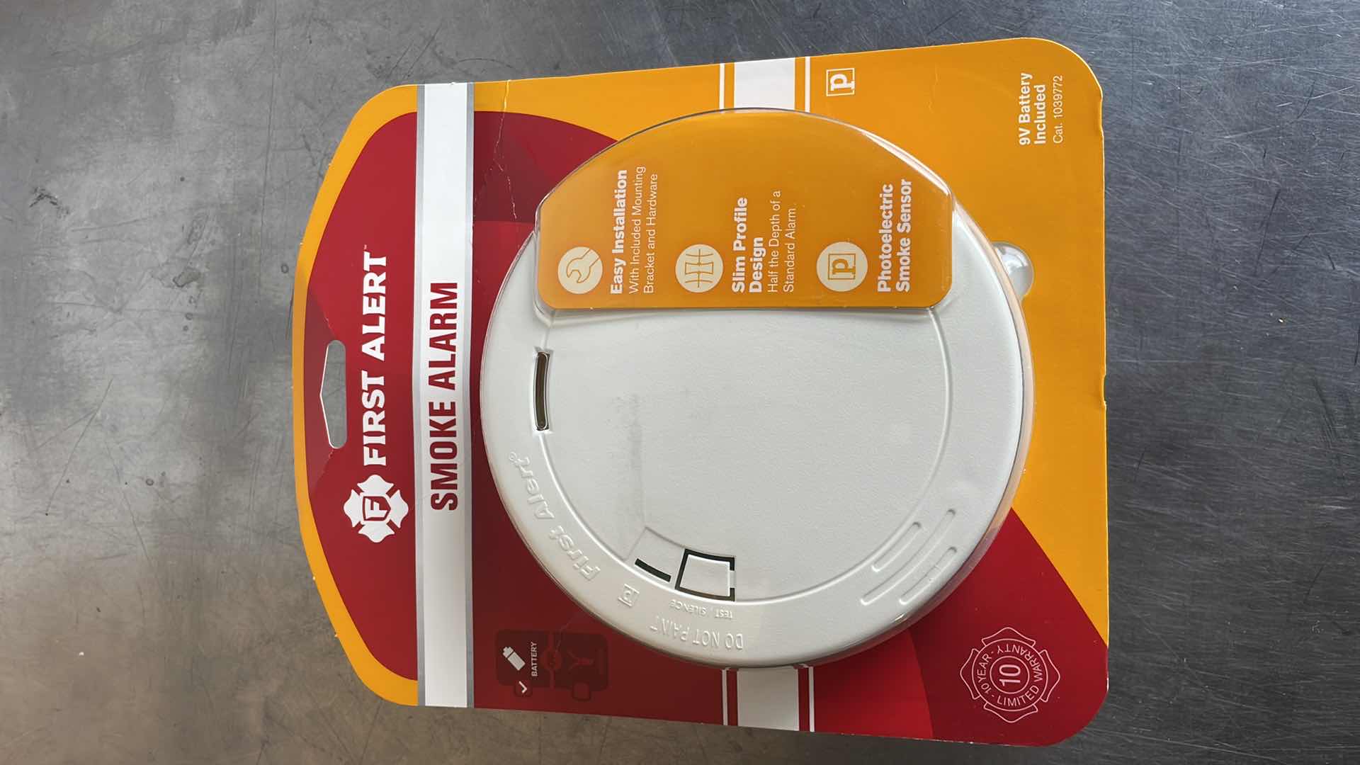 Photo 1 of FIRST ALERT SMOKE ALARM (36)