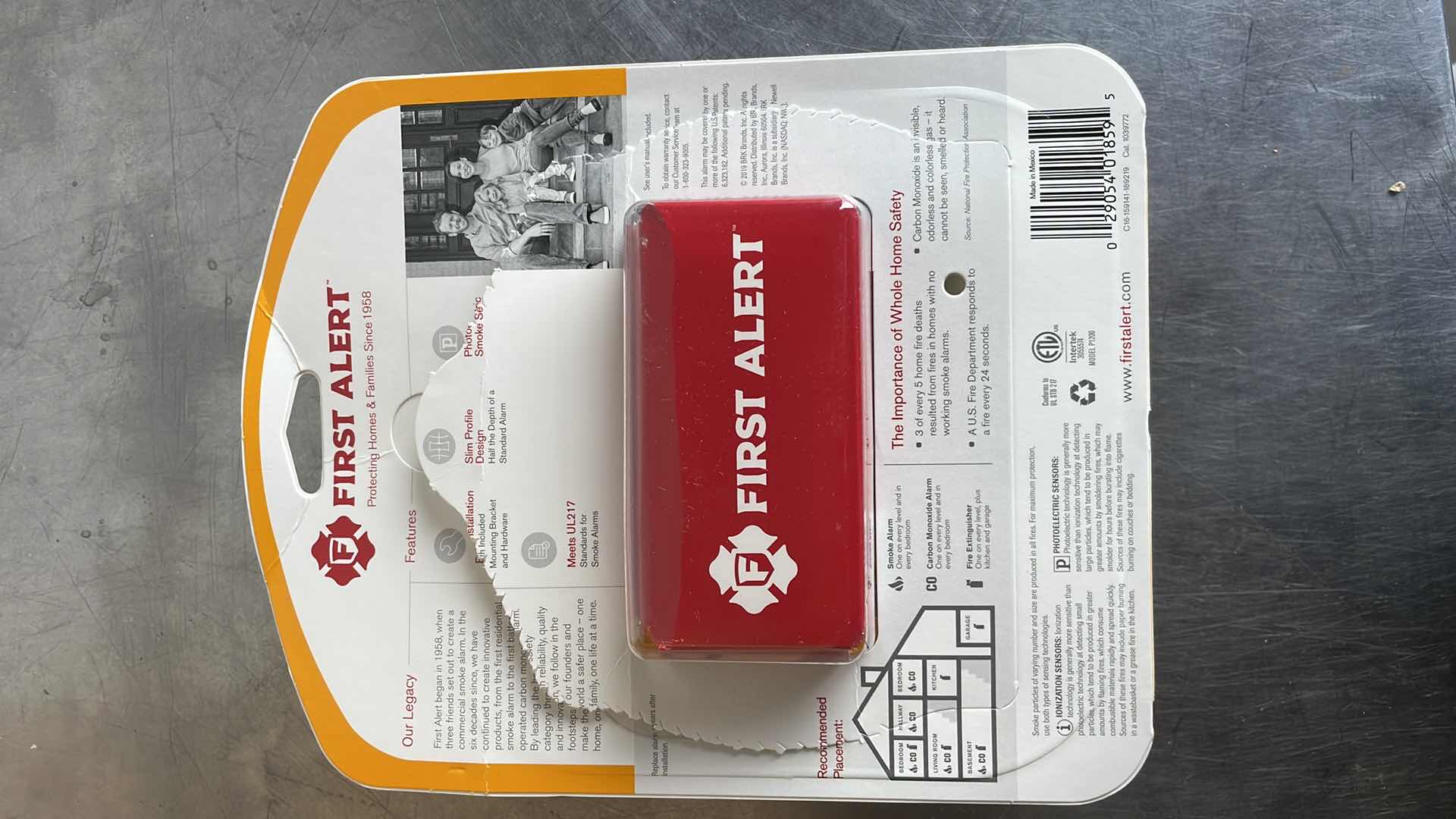 Photo 1 of FIRST ALERT SMOKE ALARM (36)