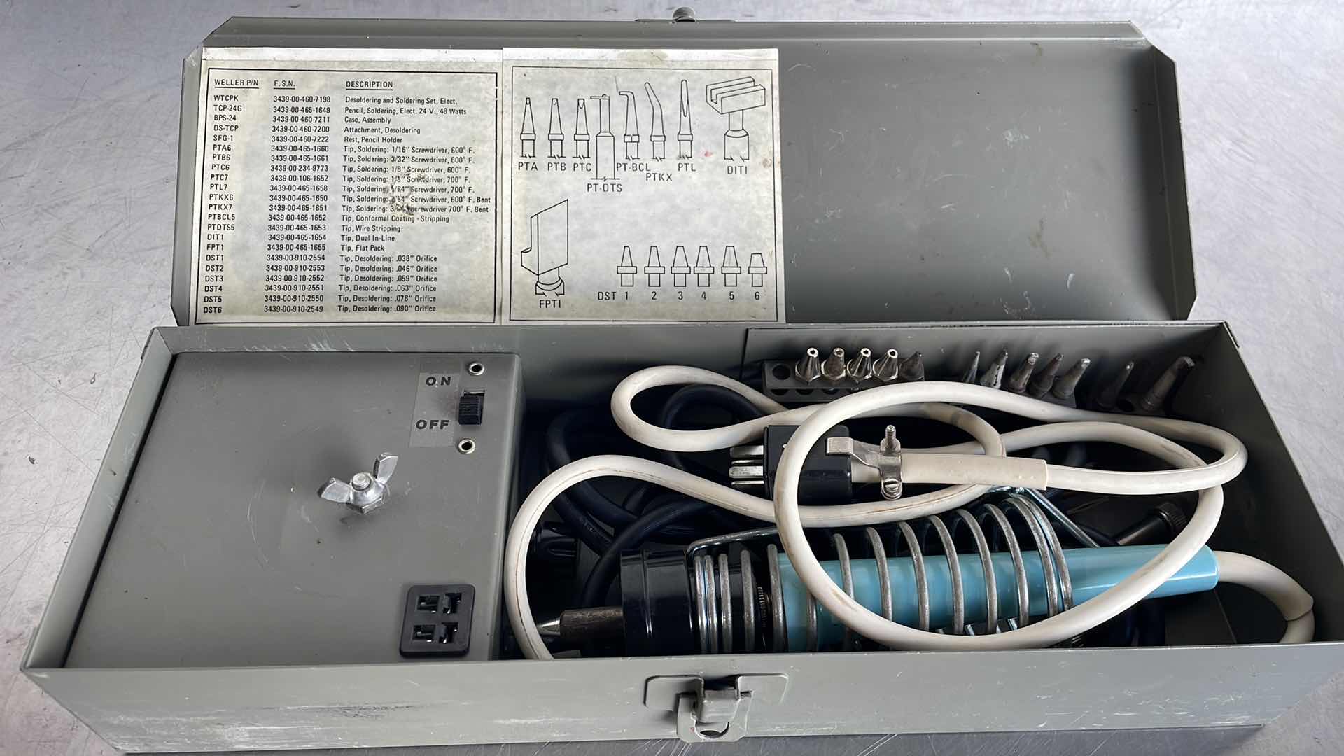 Photo 1 of DESOLDERING AND SOLDERING KIT