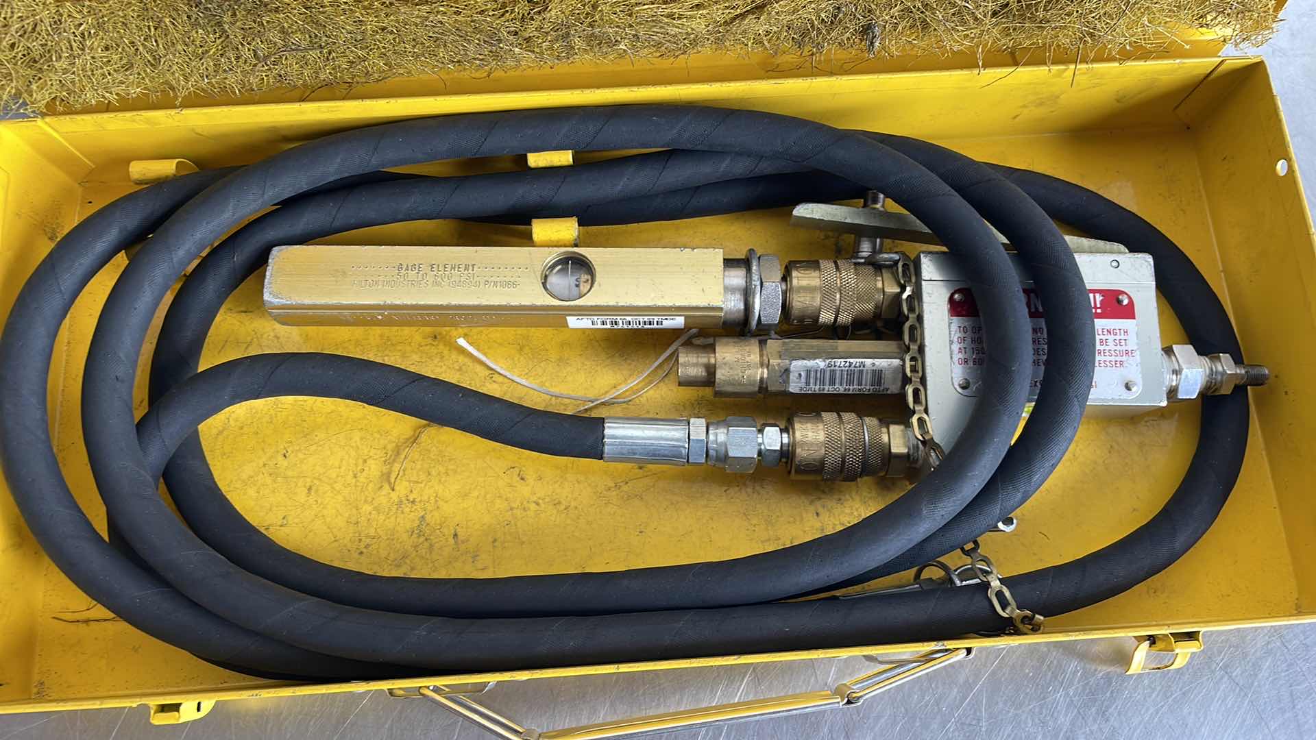 Photo 1 of MILTON INFLATOR ASSY KIT