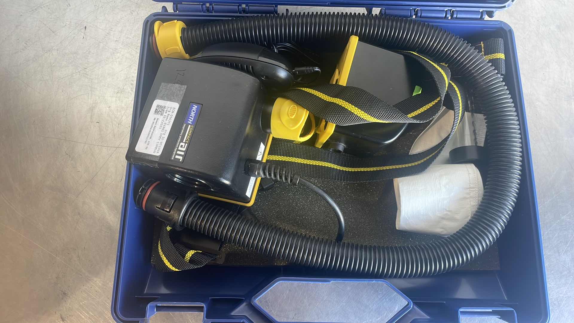 Photo 1 of NORTH SAFETY CA101 COMPACT AIR PAPR KIT BLOWER MOTOR BELT AIRFLOW