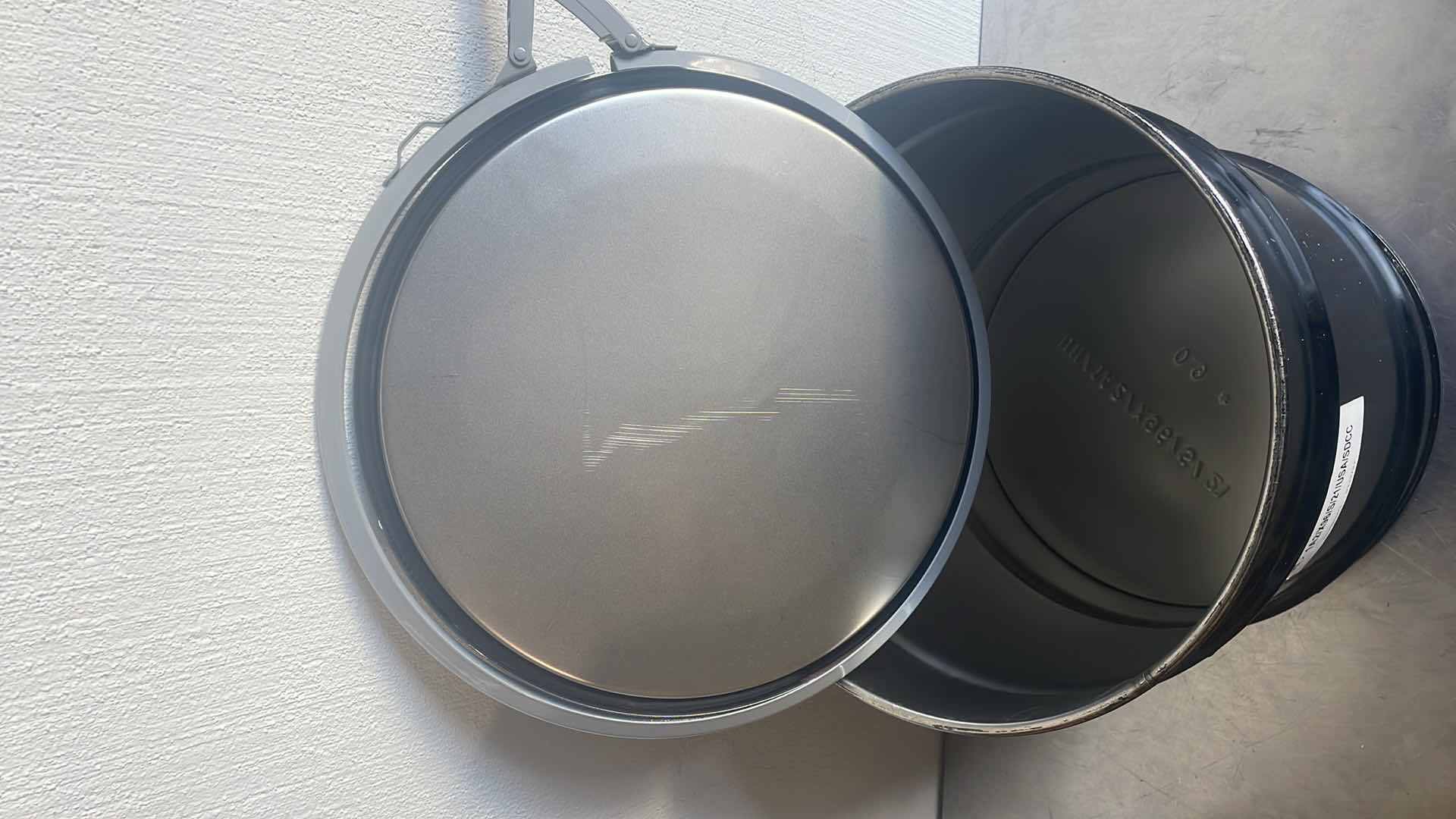 Photo 1 of 8 GAL SHIPPING DRUM WITH GASKIT AND LOCKABLE RING