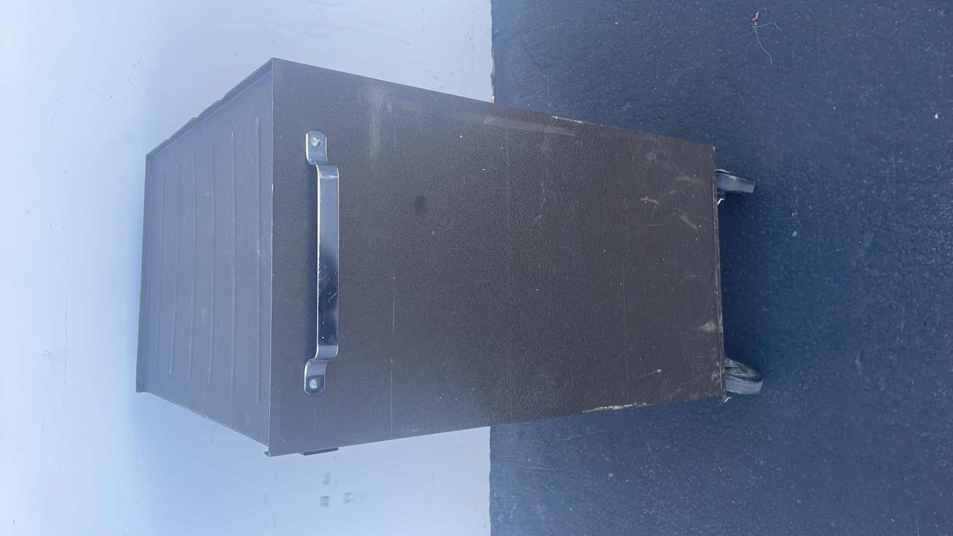 Photo 1 of KENNEDY ROLLING 8 DRAWER TOOL BOX 27” X 18” X 39”