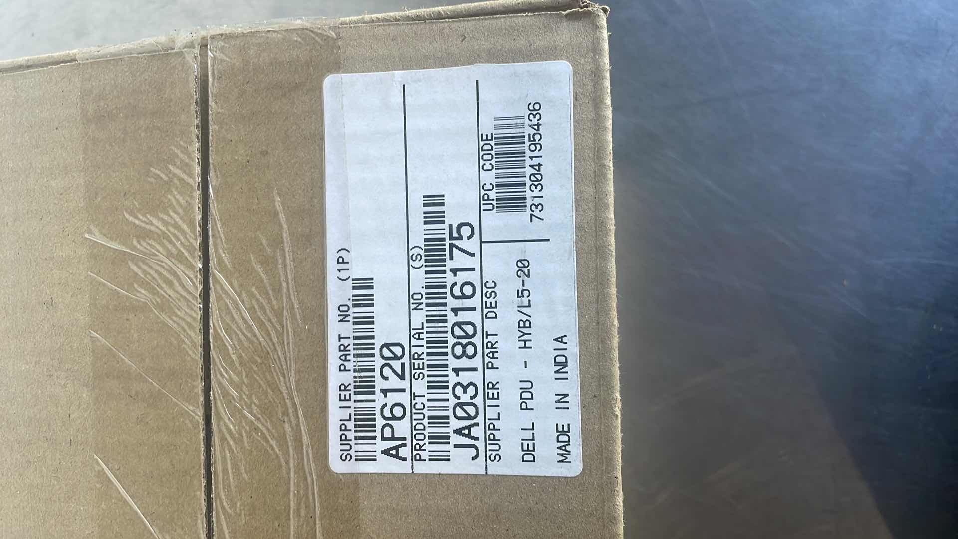 View 4 of DELL AP6120 POWER DISTRIBUTION UNIT 5 PORT 5T437 100-120VAC 16A 0G789N G789N