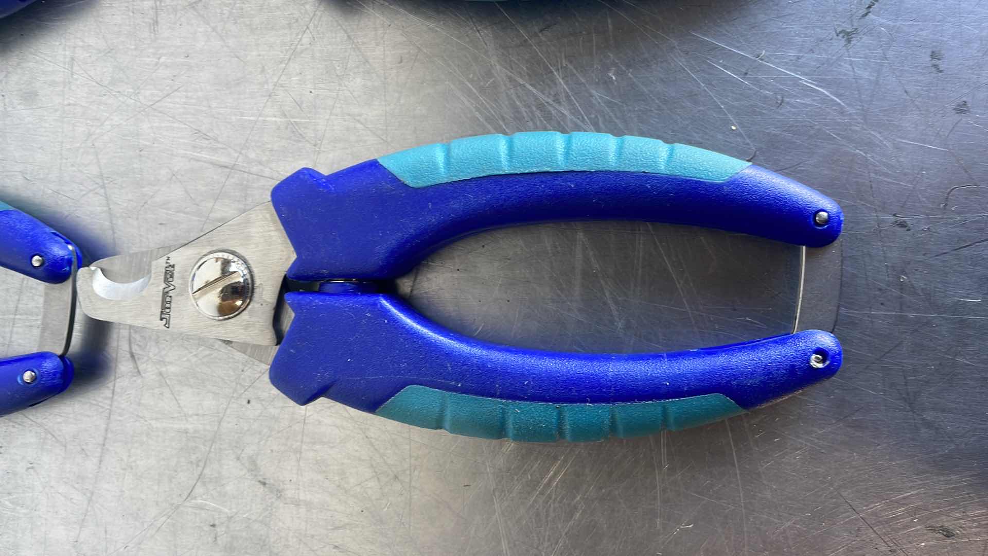 Photo 1 of ANIMAL TOENAIL TRIMMERS (6)