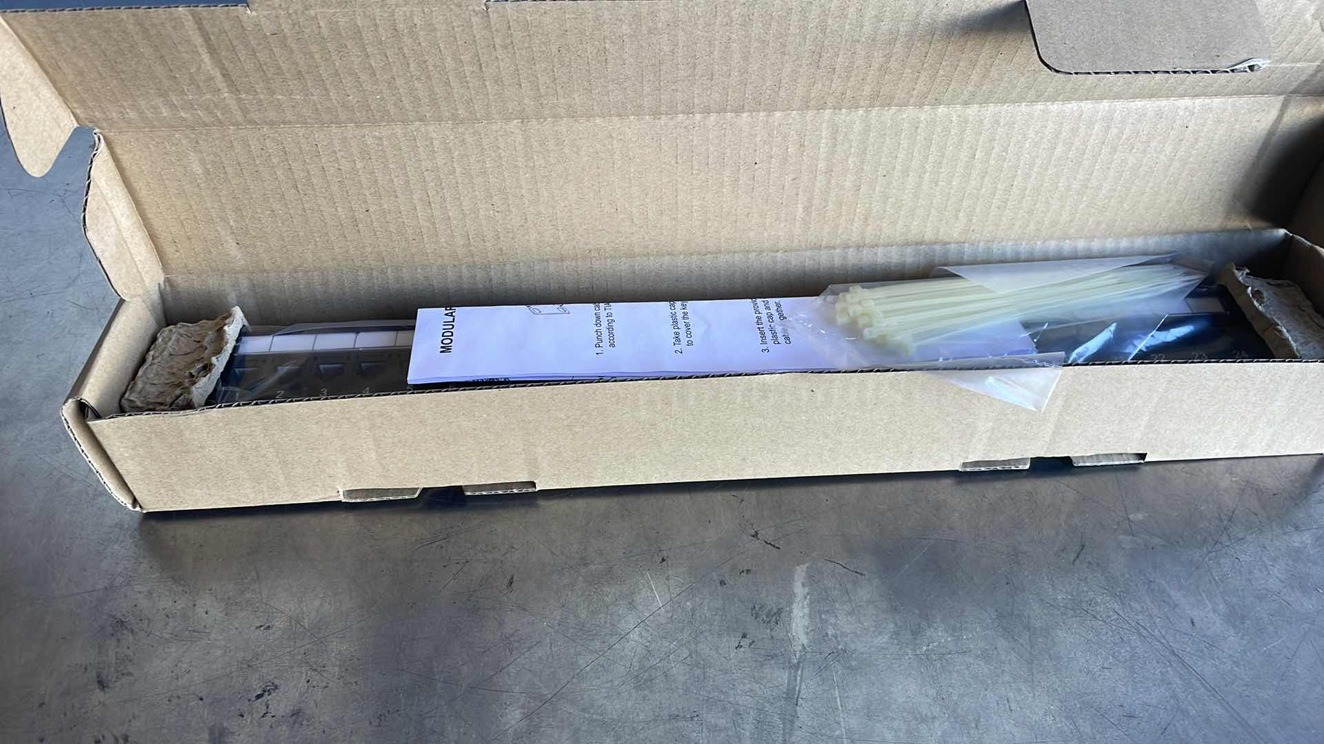 Photo 3 of C2G CABLES TO GO 37050 24 PORT CAT6 110- TYPE PATCH PANEL BLACK 19" (5)