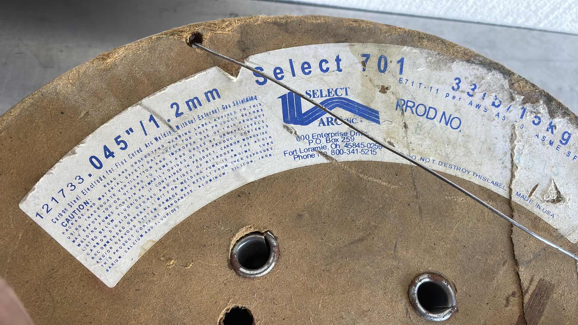 Photo 1 of CARBON STEEL ELECTRODE FLUX CORED ARC WELDING 121733 .045”/1.2MM