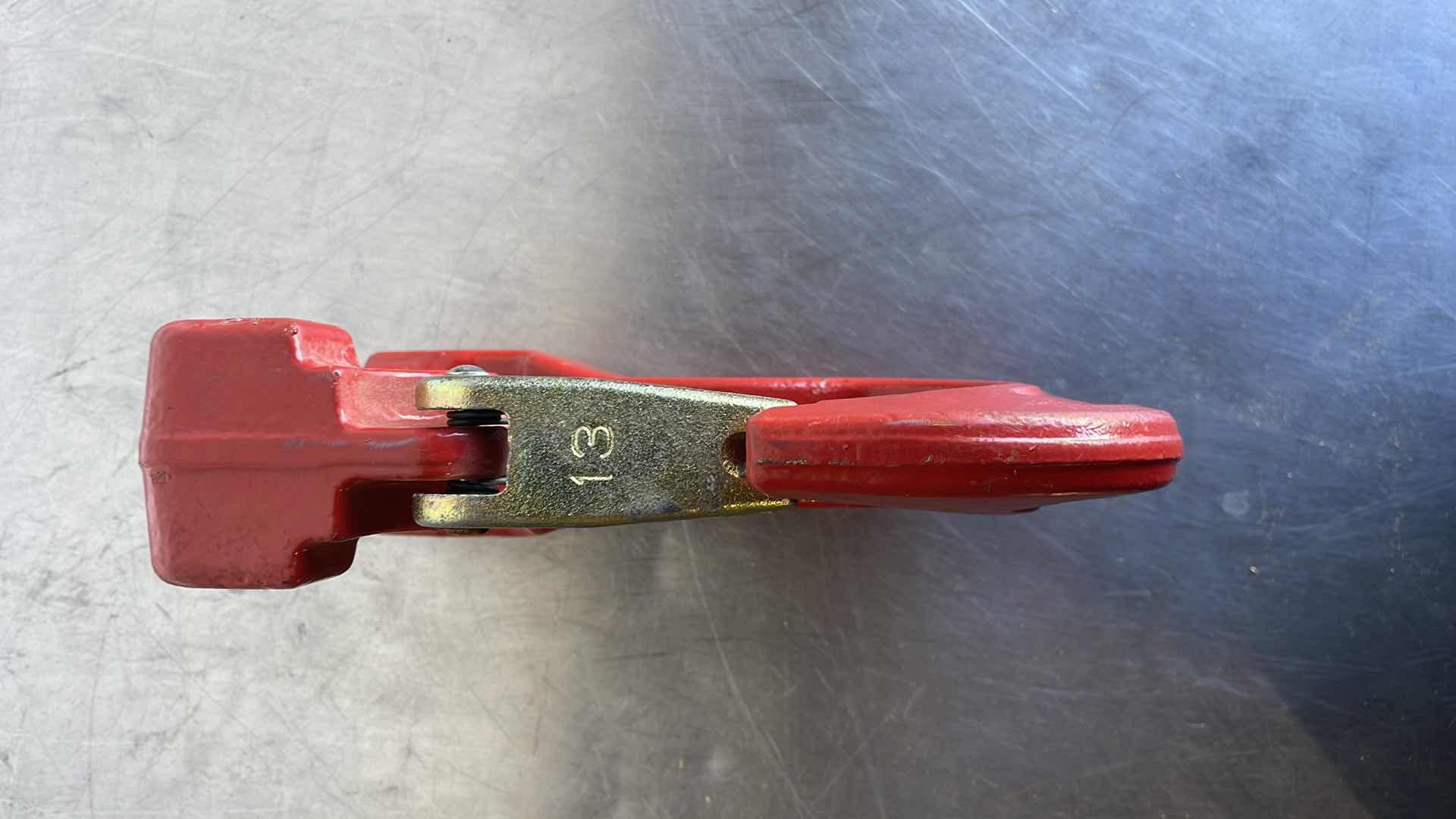 Photo 1 of ROUND SLING HOOK RED 5 TON