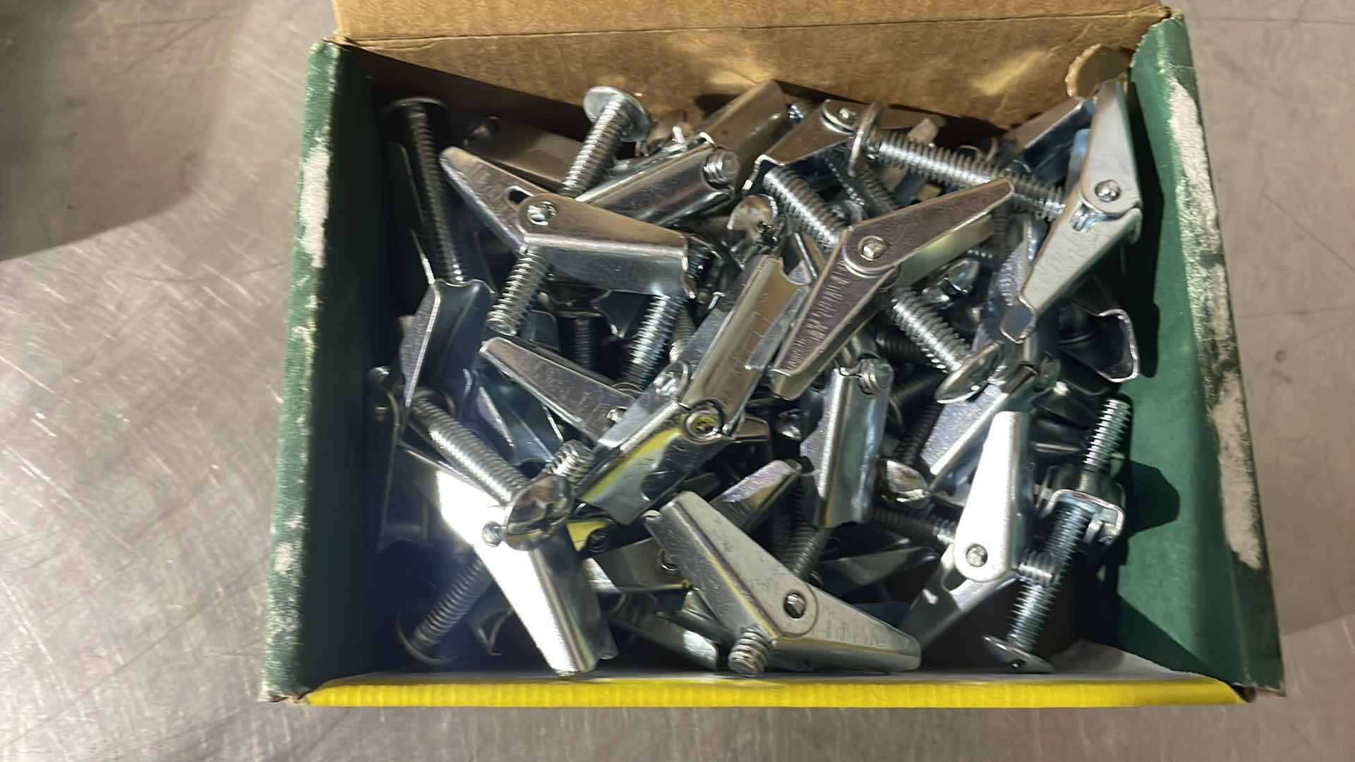 Photo 1 of DOTTIE 1/4” X 2” TOGGLE BOLTS PHILLIPS/SLOTTED MUSHROOM HEAD (50)