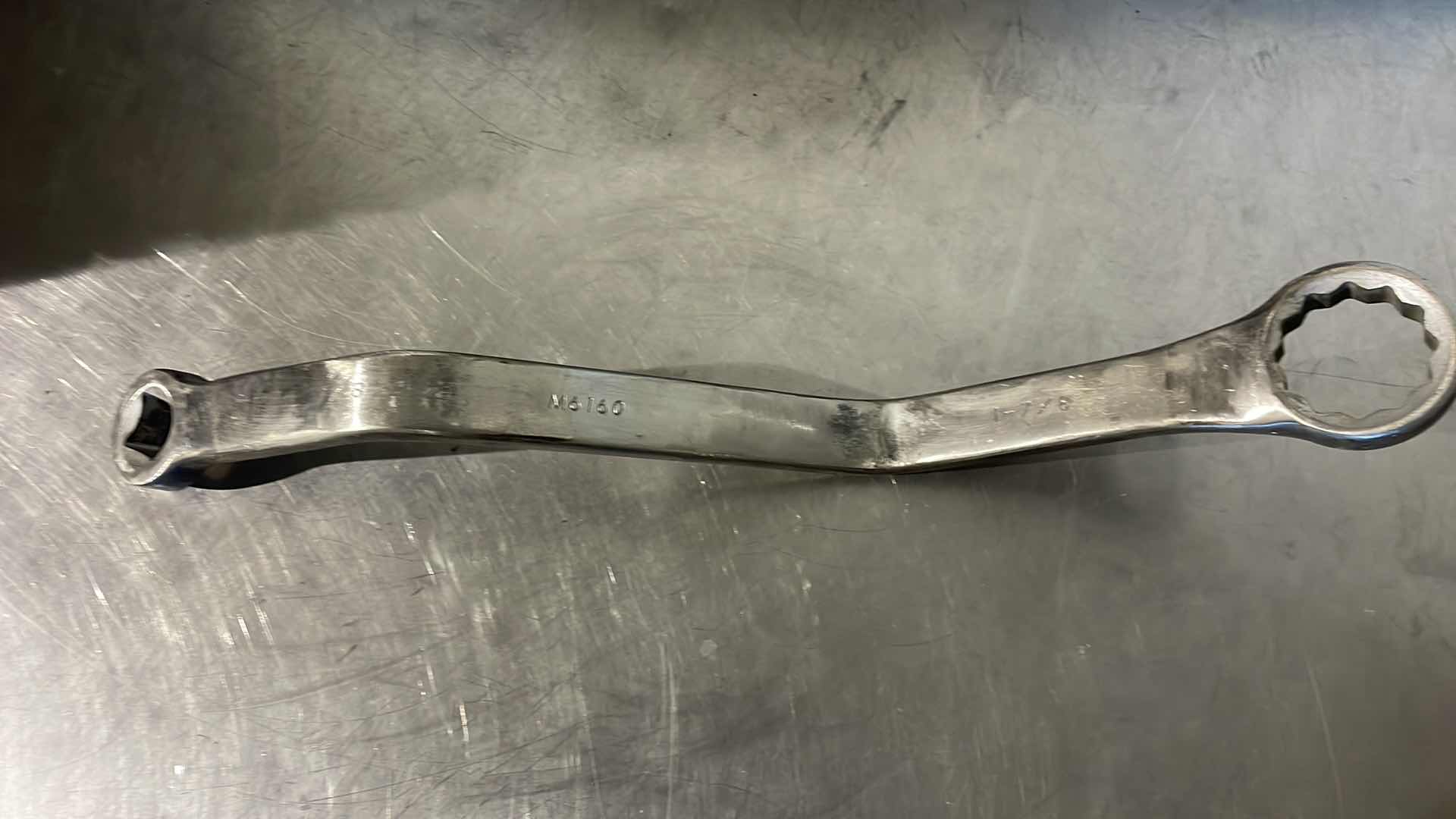 Photo 6 of MASTER MECHANIC M6160
TORQUE WRENCH ADAPTER
WRENCH 1" DRIVE TO 1-7/8" 12 PT