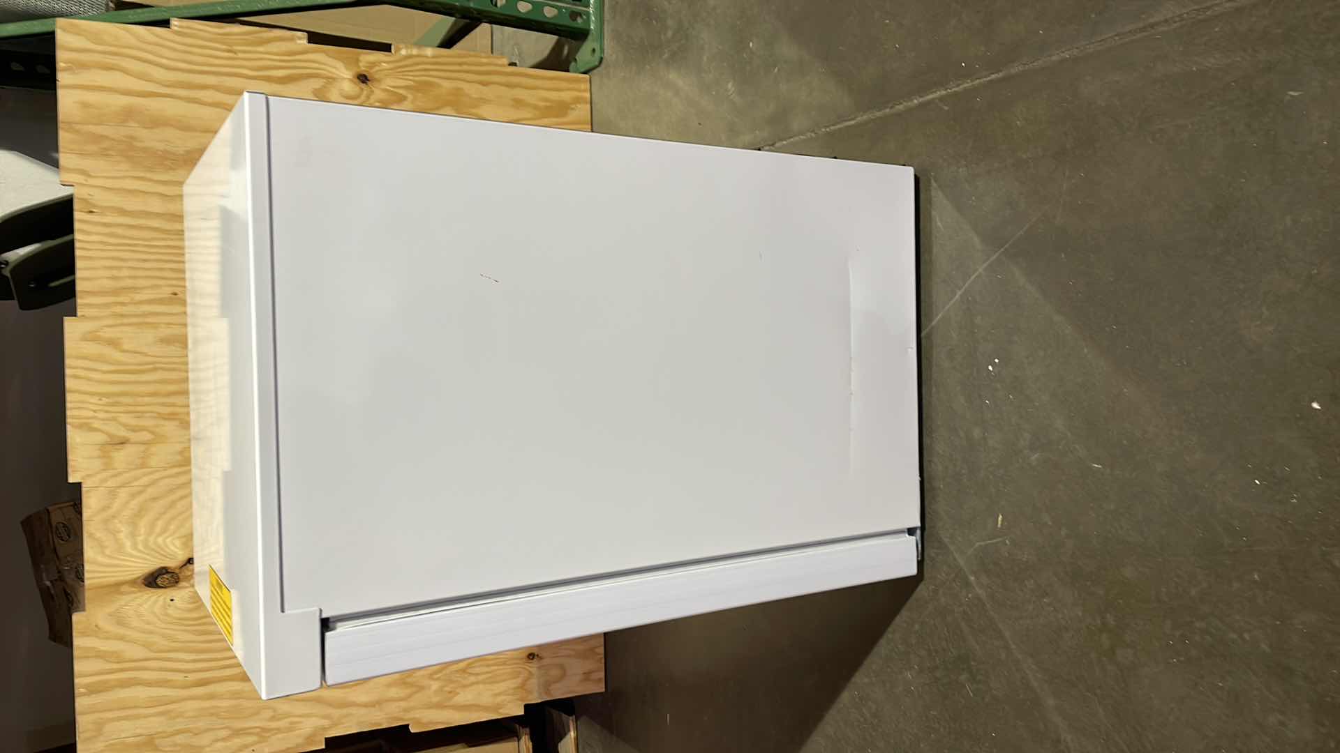 Photo 1 of NORLAKE SCIENTIFIC LABORATORY REFRIGERATOR 18” x 19” x 29”