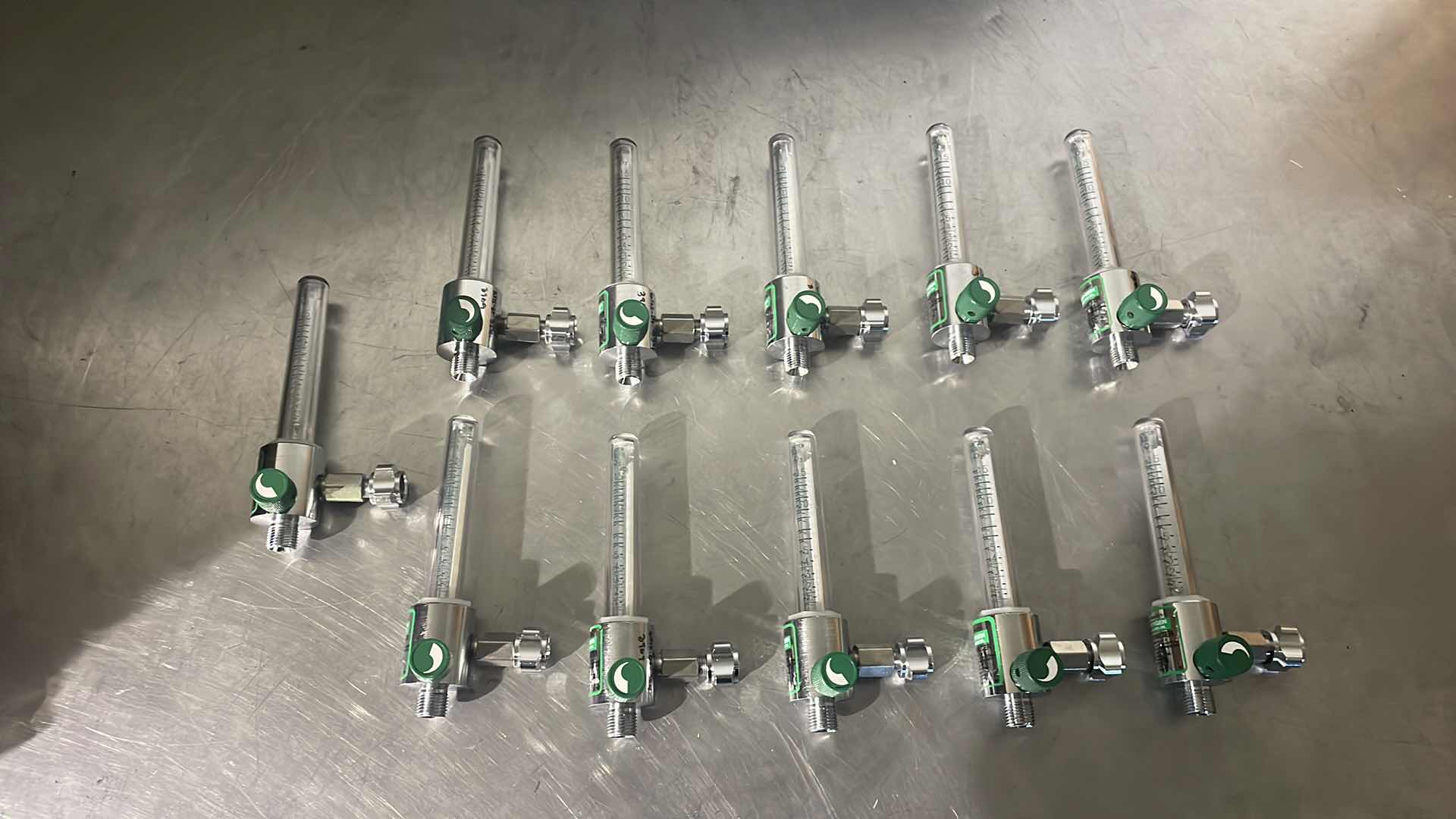 Photo 1 of OXYGEN FLOWMETERS 6515-01-354-3969 (11)