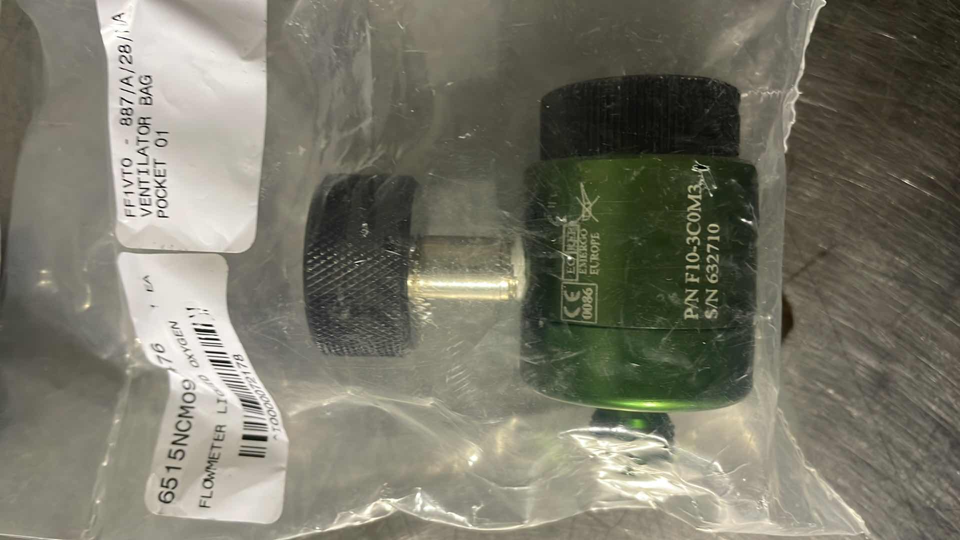 Photo 2 of FLOTEC F10-3COM3 LIQUID OXYGEN
FLOWMETER (5)