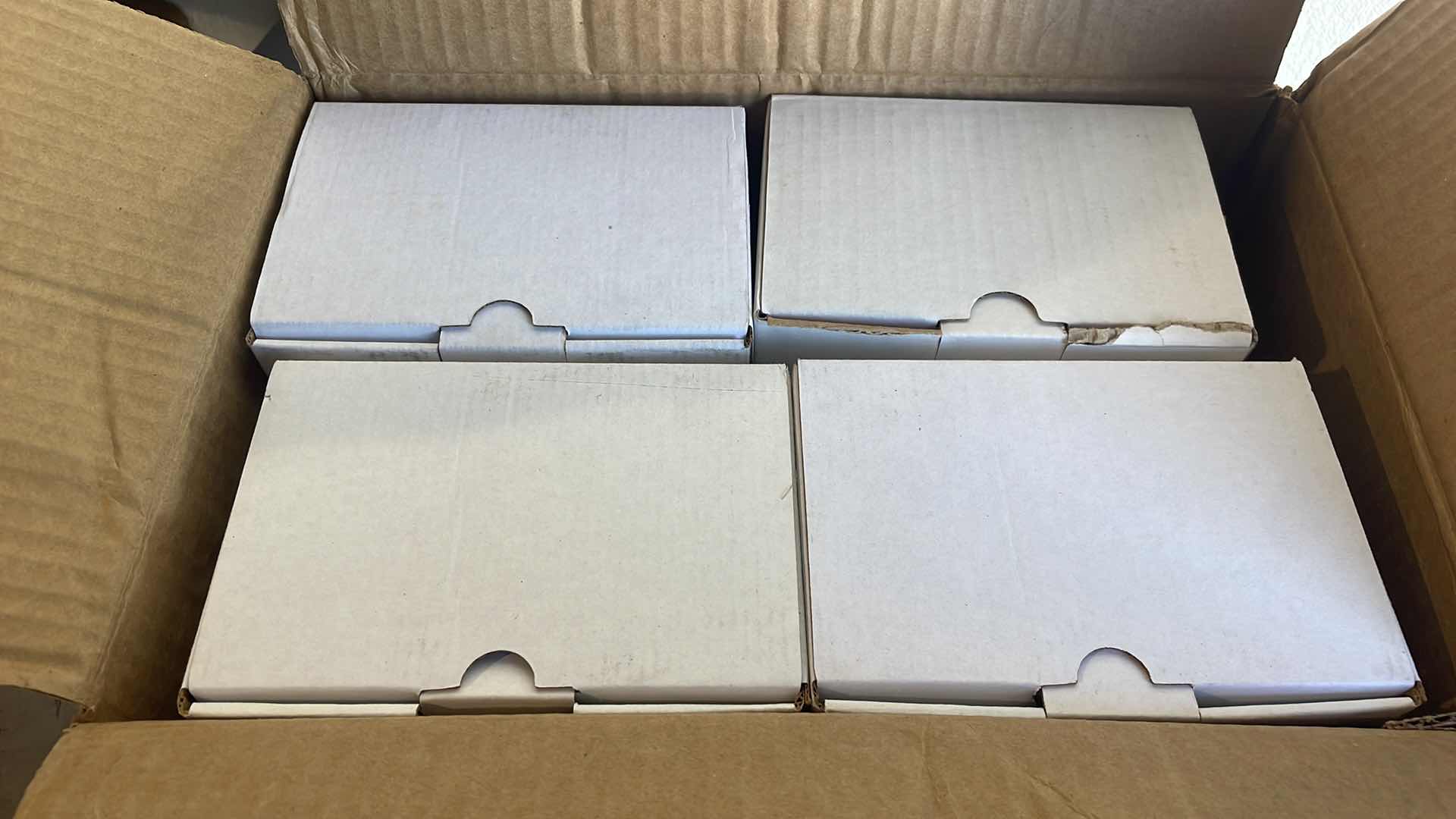 Photo 1 of WAXIE 1200ML FOAM DISPENSER (4)