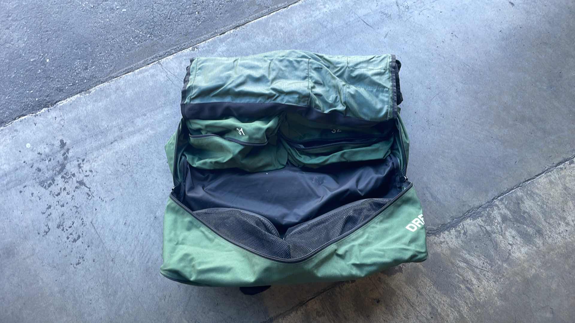 Photo 1 of DRESSINGS BAG