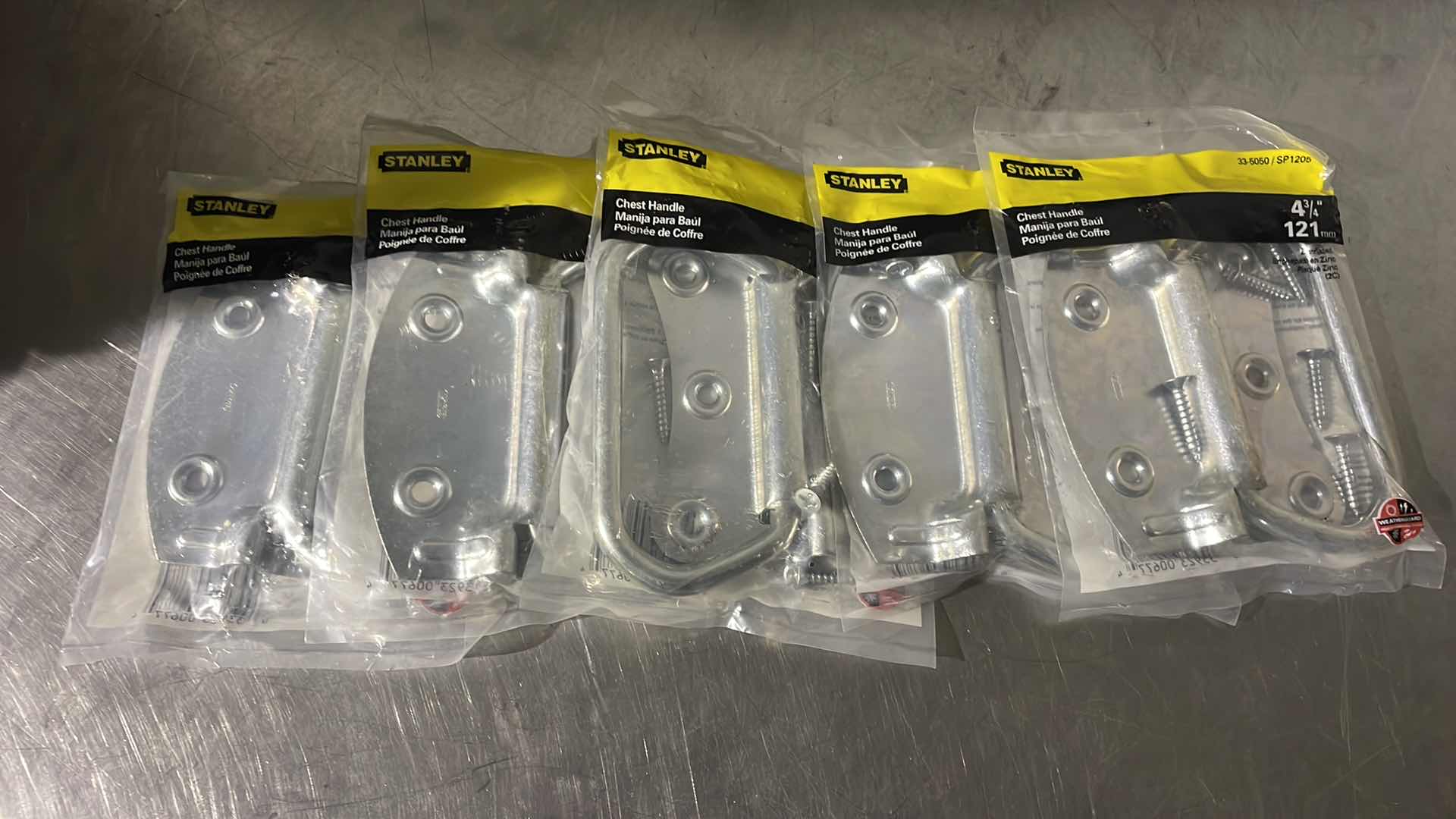 Photo 1 of STANLEY CHEST HANDLE 4-3/4” (5)