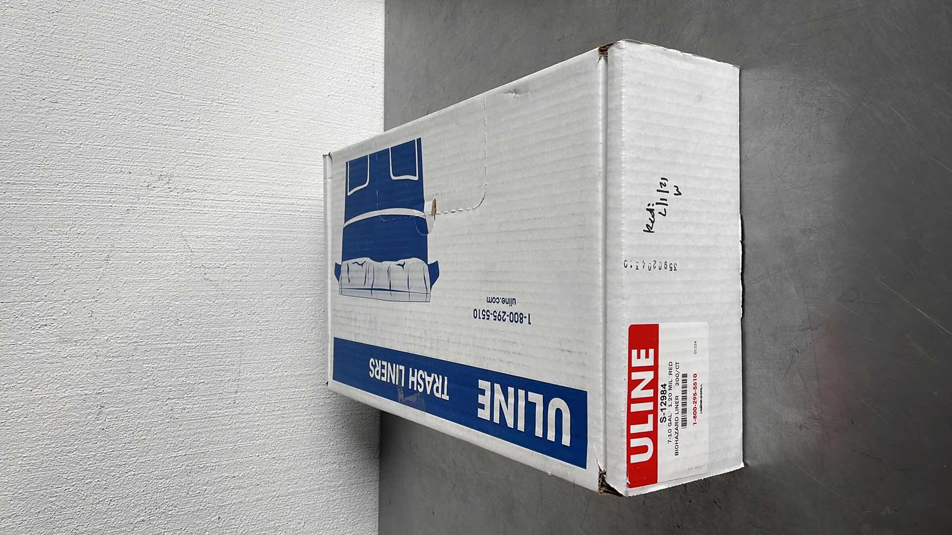 Photo 1 of ULINE 7-10 GALLON 1.2 MIL BIOHAZARD LINERS (200)