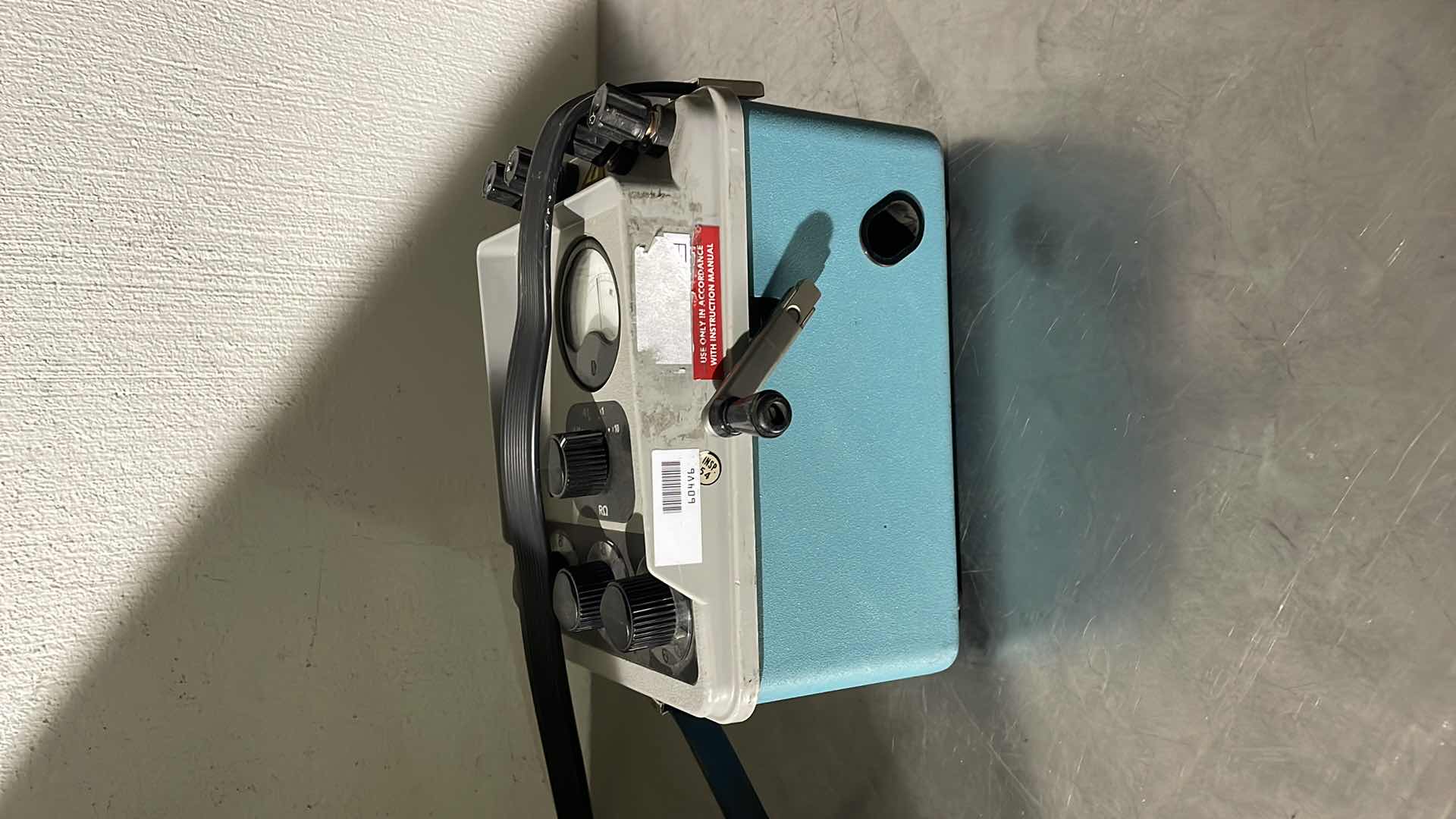 Photo 1 of MEGGER EARTH TESTER (NULL BALANCE)W/O LEADS
JAMES G. BIDDLE CO. USA 
CATALOG NUMBER 250220 - 2. SERIAL NUMBER
C 04684