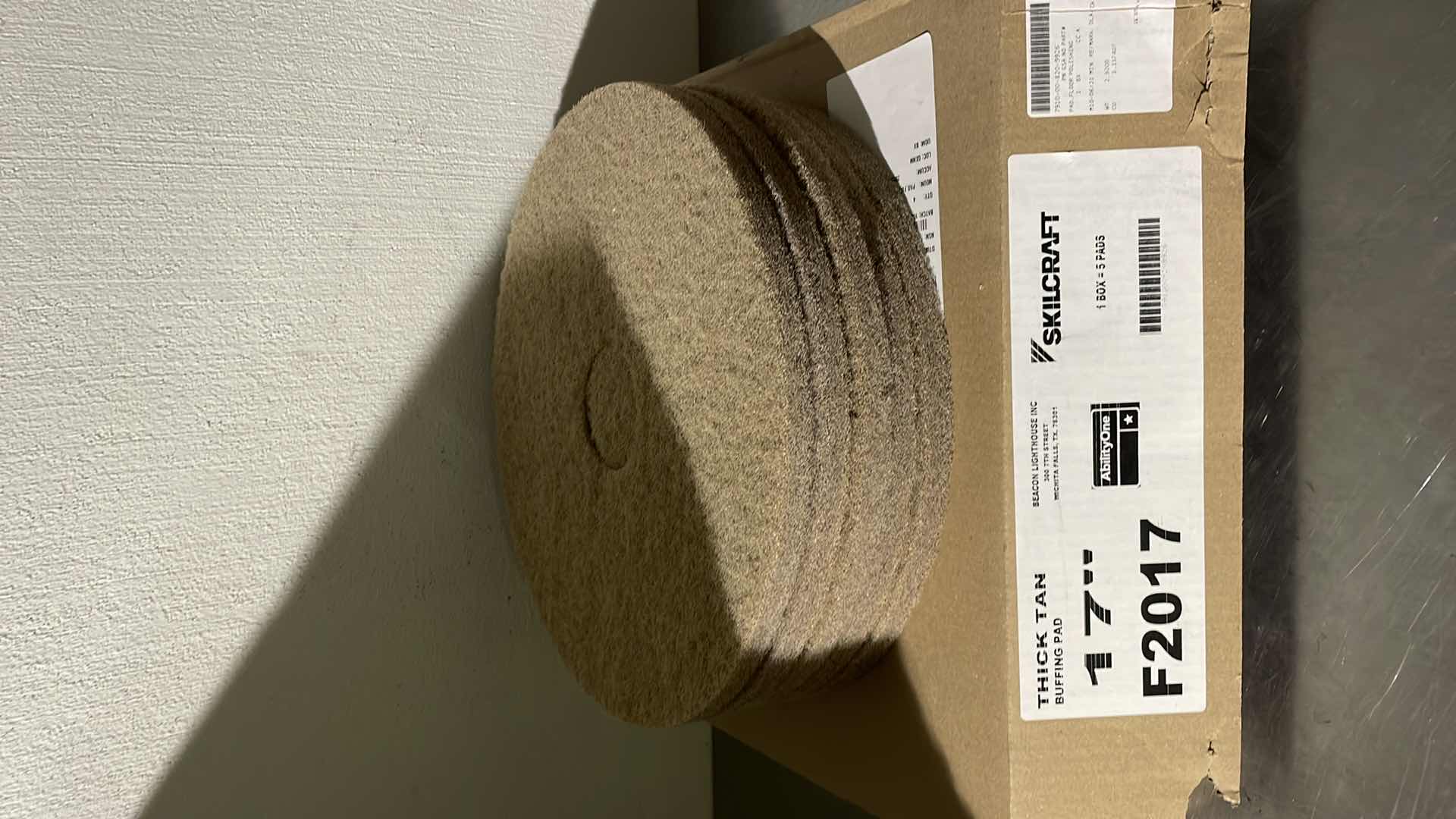 Photo 1 of SKILCRAFT 17” THICK TAN BUFFING PAD F2017 (5 PER BOX)