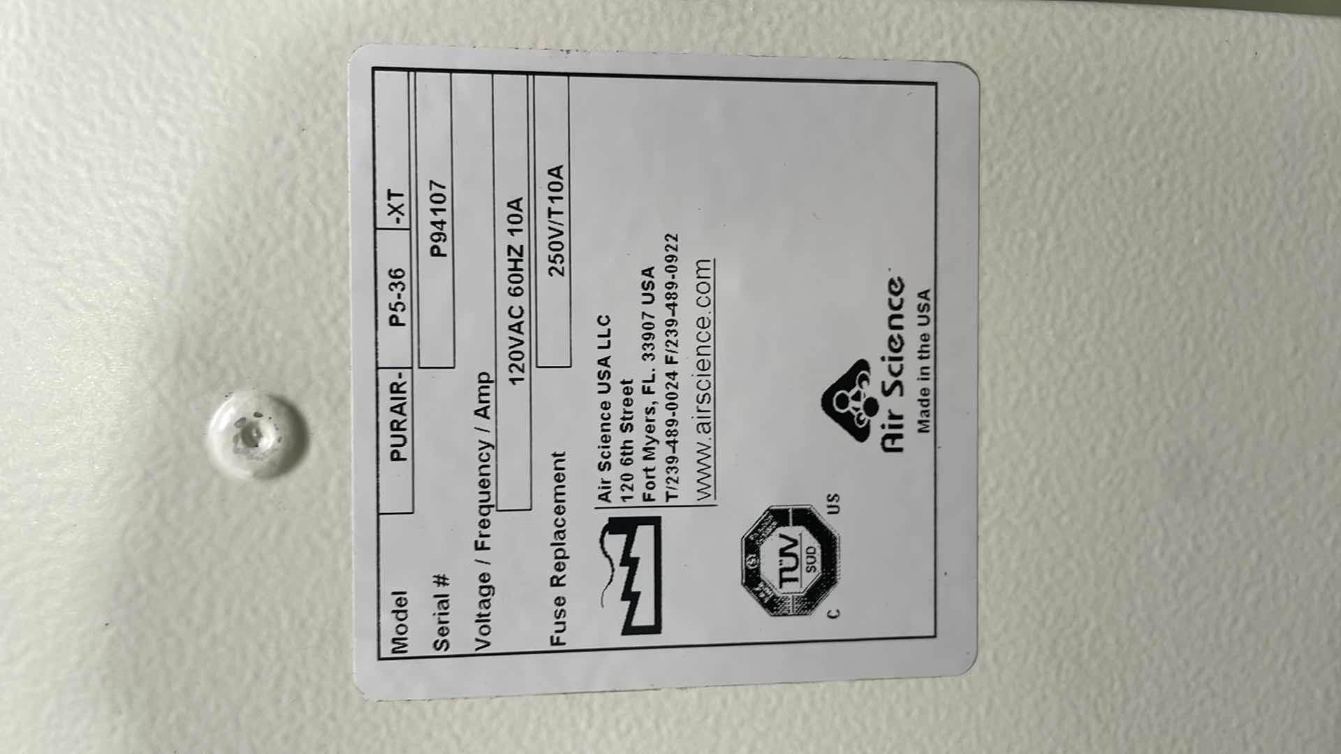 Photo 1 of PURAIR DUCTLESS FUME HOOD 36” 
PURAIR P5-36-XT
AIR SCIENCE