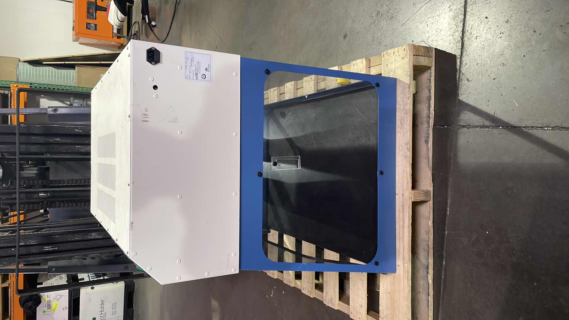 Photo 1 of PURAIR DUCTLESS FUME HOOD 36” 
PURAIR P5-36-XT
AIR SCIENCE