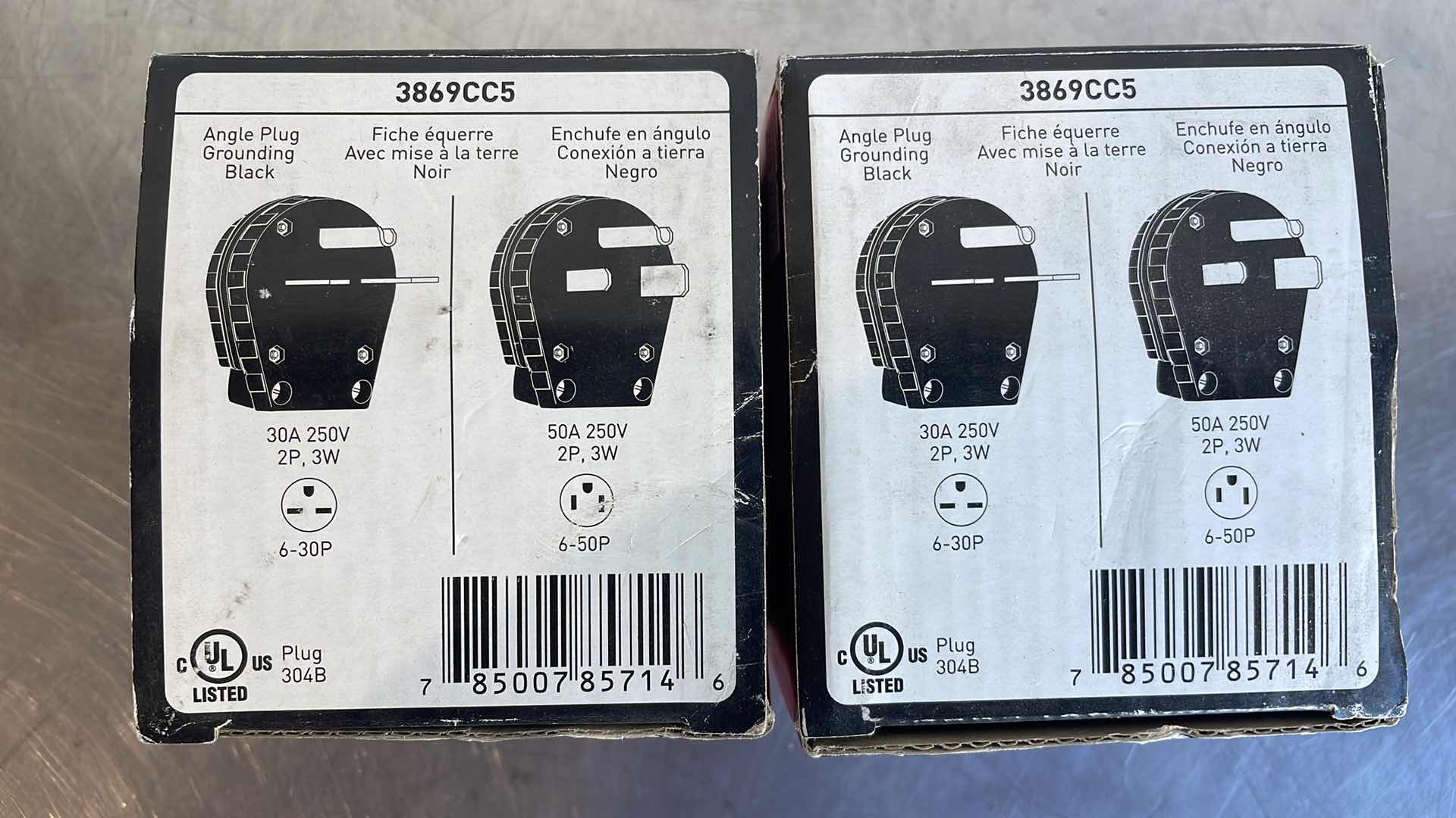 Photo 1 of LEGRAND - PASS & SEYMOUR 3869CC5 ANGLE PLUG 30A/50A (2)