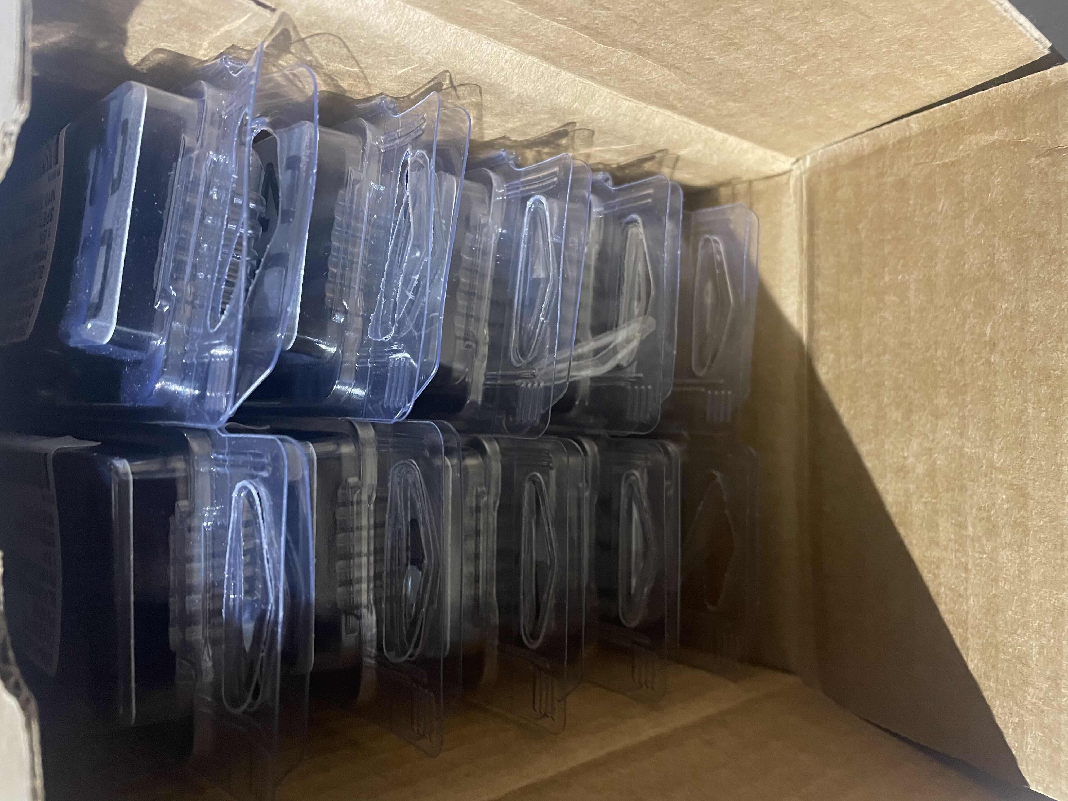 Photo 3 of ANCO 97-20 - ANCO 97-SERIES WIPER BLADE 20'' (10)