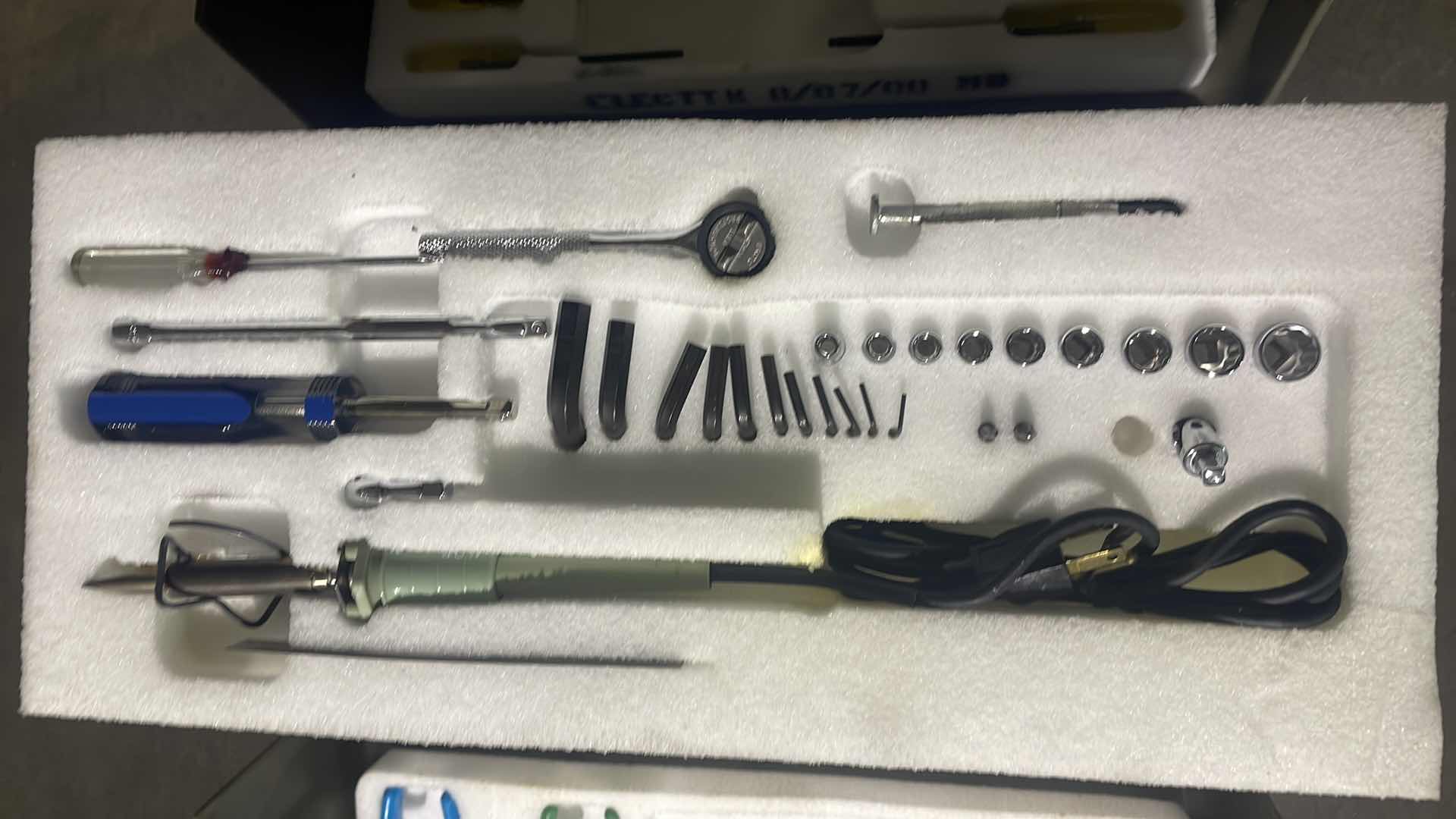 Photo 6 of TOOL BOX 18” X 12” H14”