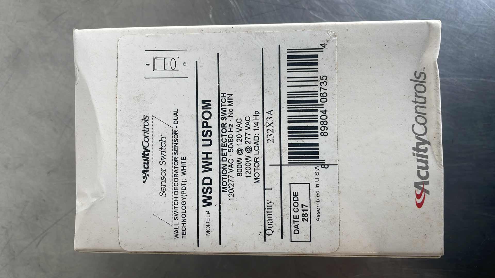 Photo 1 of SENSOR SWITCH
WALL SWITCH DECORATOR SENSOR - DUAL TECHNOLOGY-WHITE
MODEL# WSD WH USPOM
MOTION DETECTOR SWITCH
120/277 VAC • 50/60 Hz • No MIN
800W @ 120 VAC
1200W @ 277 VAC
MOTOR LOAD: 1/4 Hp