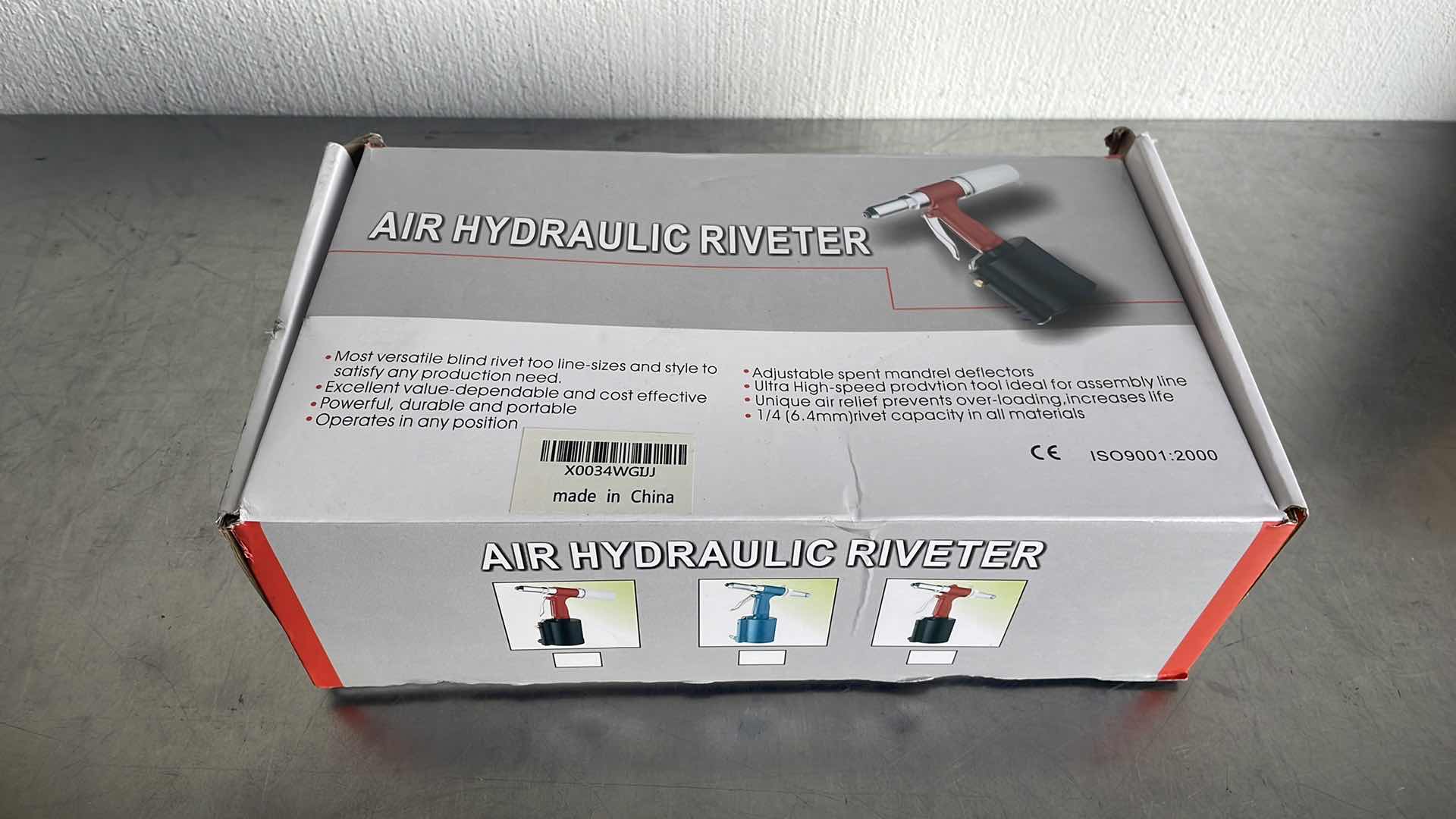 Photo 1 of AIR HYDRAULIC RIVETER