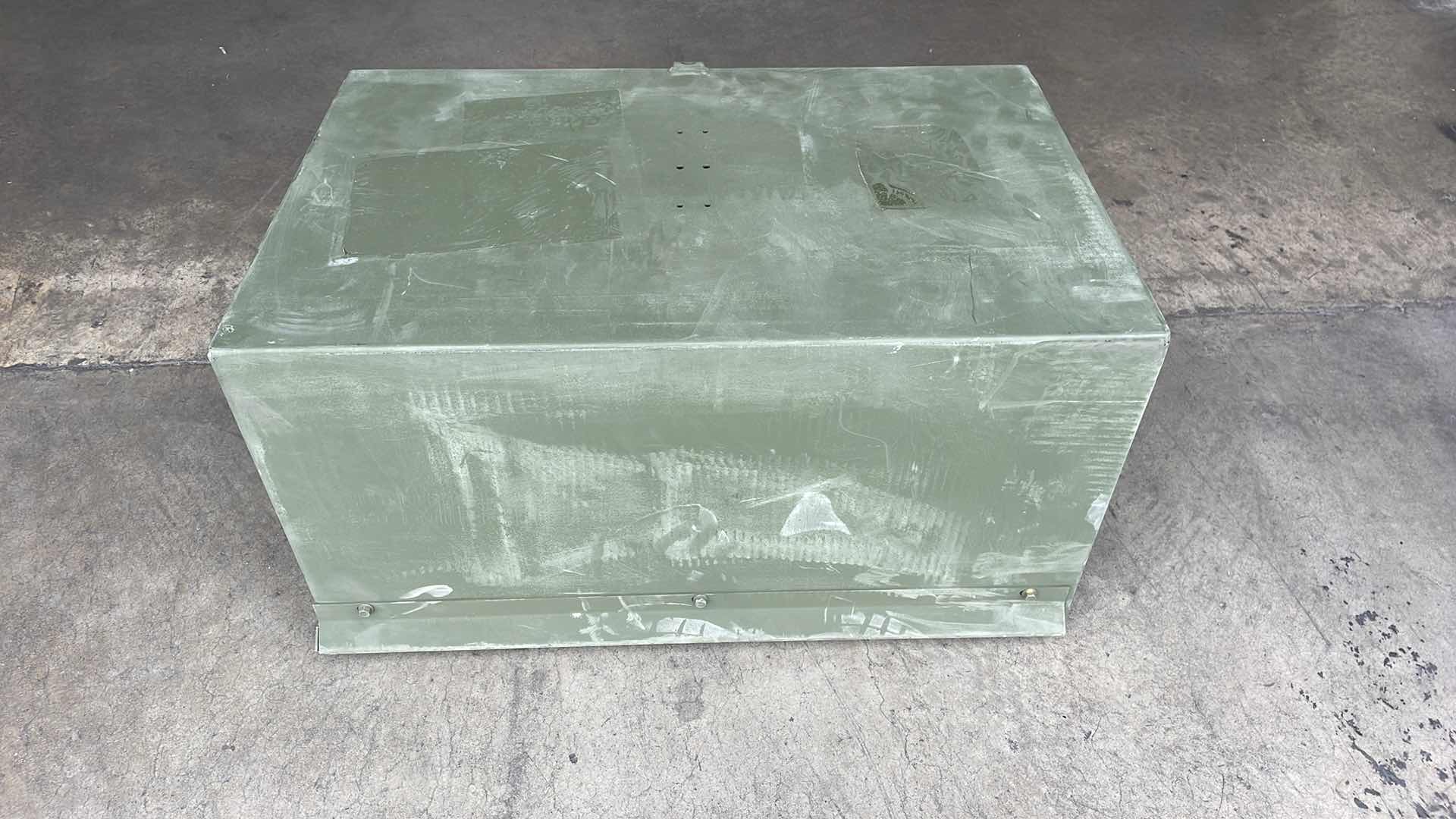 Photo 5 of METAL CARGO BOX FOR TRUCK MOUNT 28” X 18” H14”