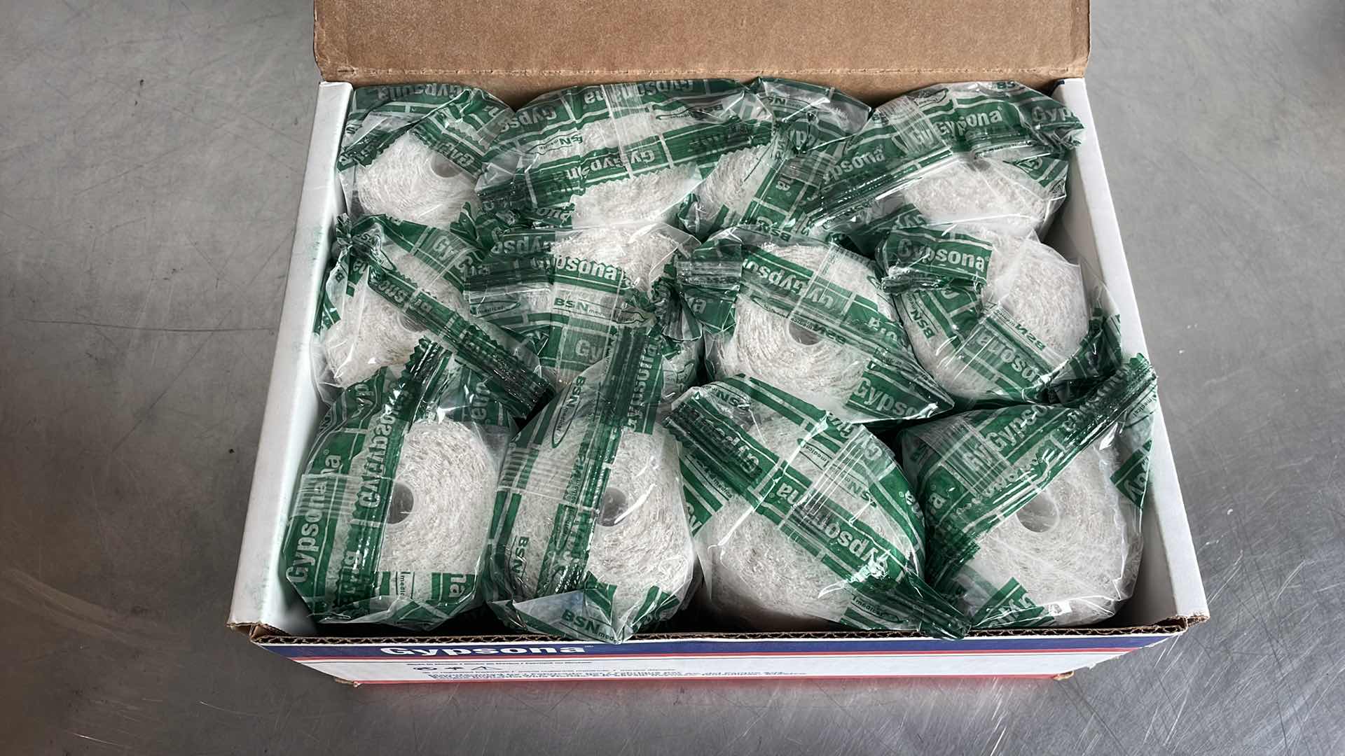 Photo 1 of GYPSONA EXTRA FAST SETTING PLASTER OF PARIS GREEN LABEL 4” X 5 YARD (12)