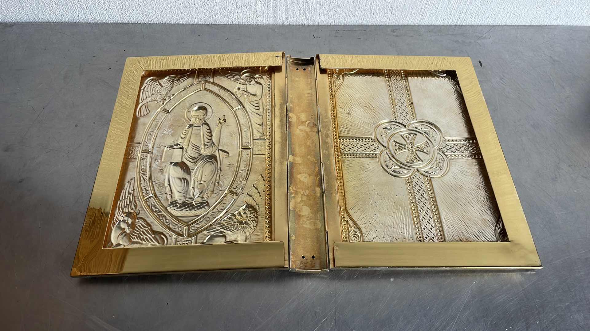 Photo 4 of GOSPEL BOOK COVER 10” X 14” X 1-3/4”