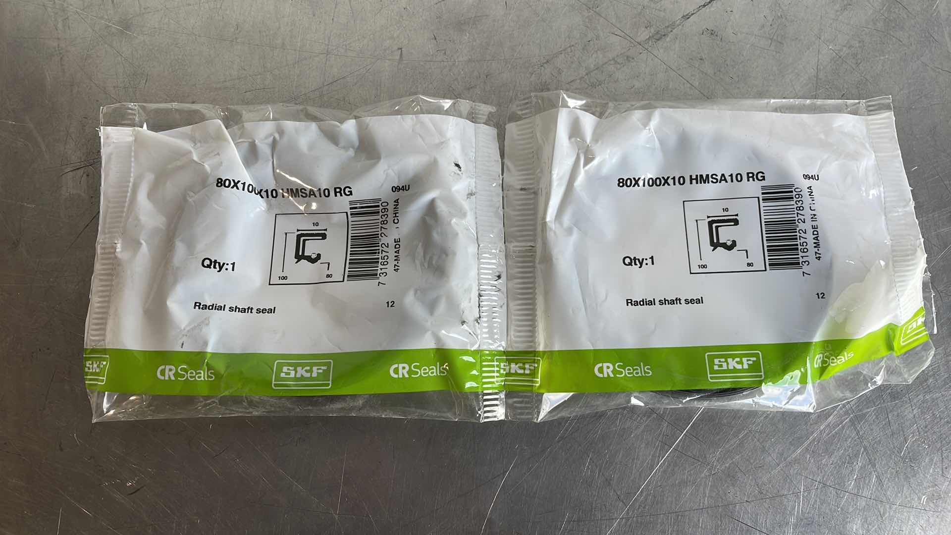 Photo 1 of SKF SMALL BORE SEALS 80x100x10 HMSA10RG
RADIAL SHAFT SEAL