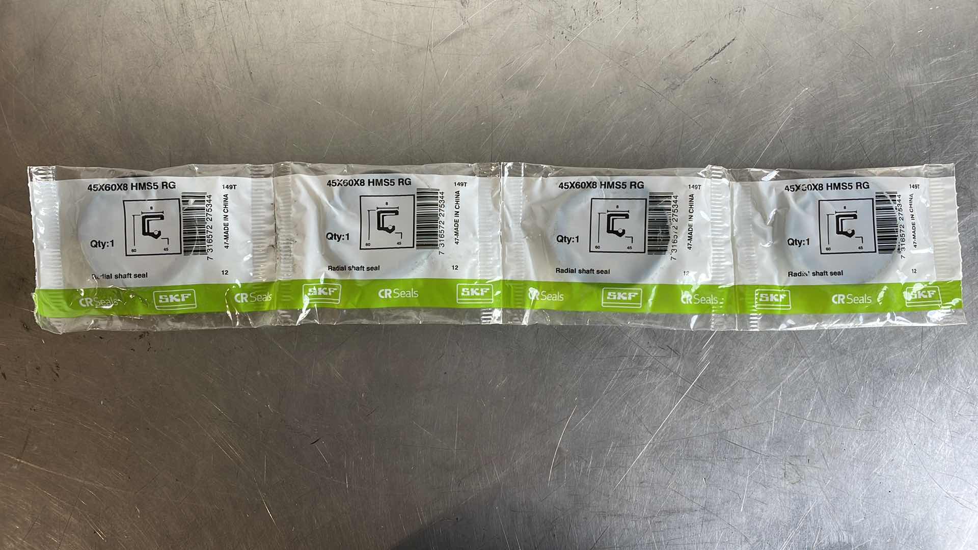 Photo 1 of SKF SMALL BORE SEALS RADIAL SHAFT SEAL 45x60x8 HMS5 RG (4)