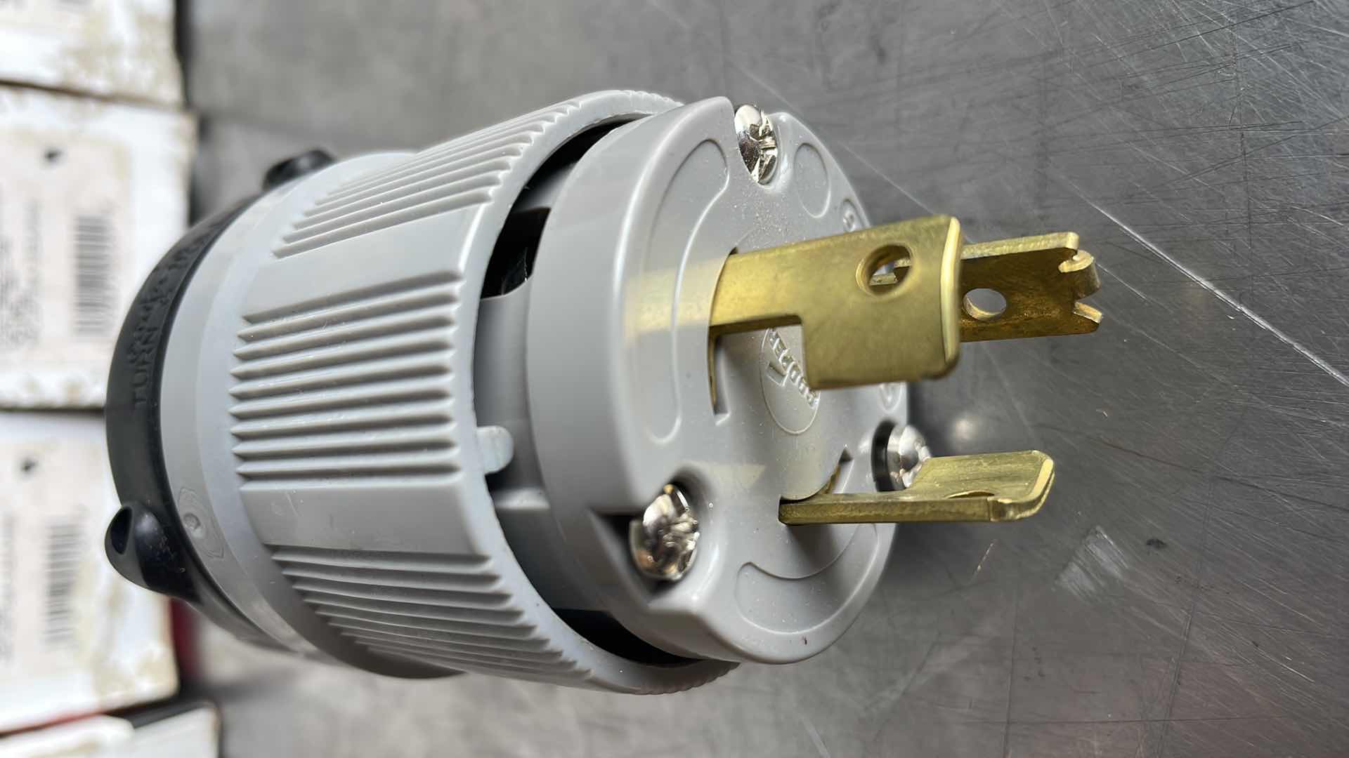 Photo 1 of COOPER WIRING DEVICES LOCKING PLUGS 6202CL(9)