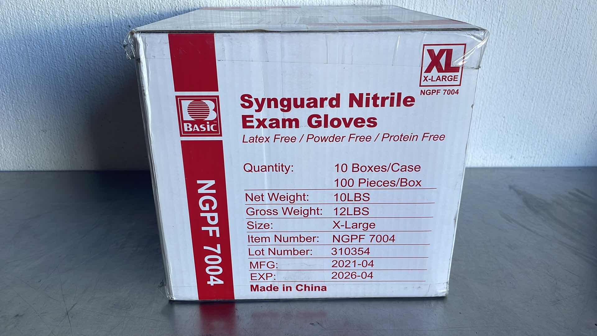 Photo 1 of BASIC MEDICAL BLUE NITRILE EXAM GLOVES - LATEX-FREE & POWDER-FREE - NGPF 7004 (CASE OF 1,000), XTRA LARGE