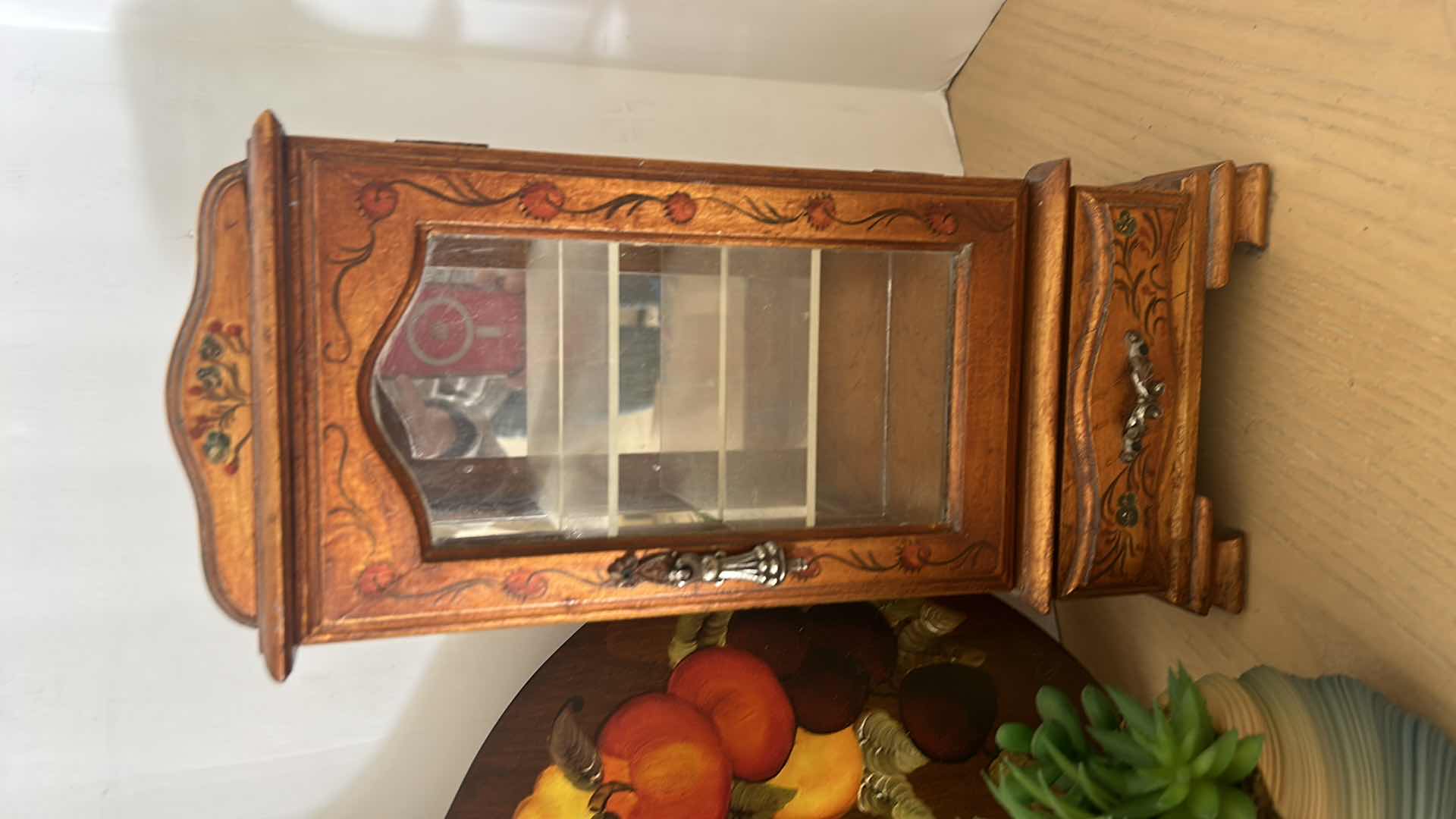 Photo 1 of HOME DECOR ASSORTMENT