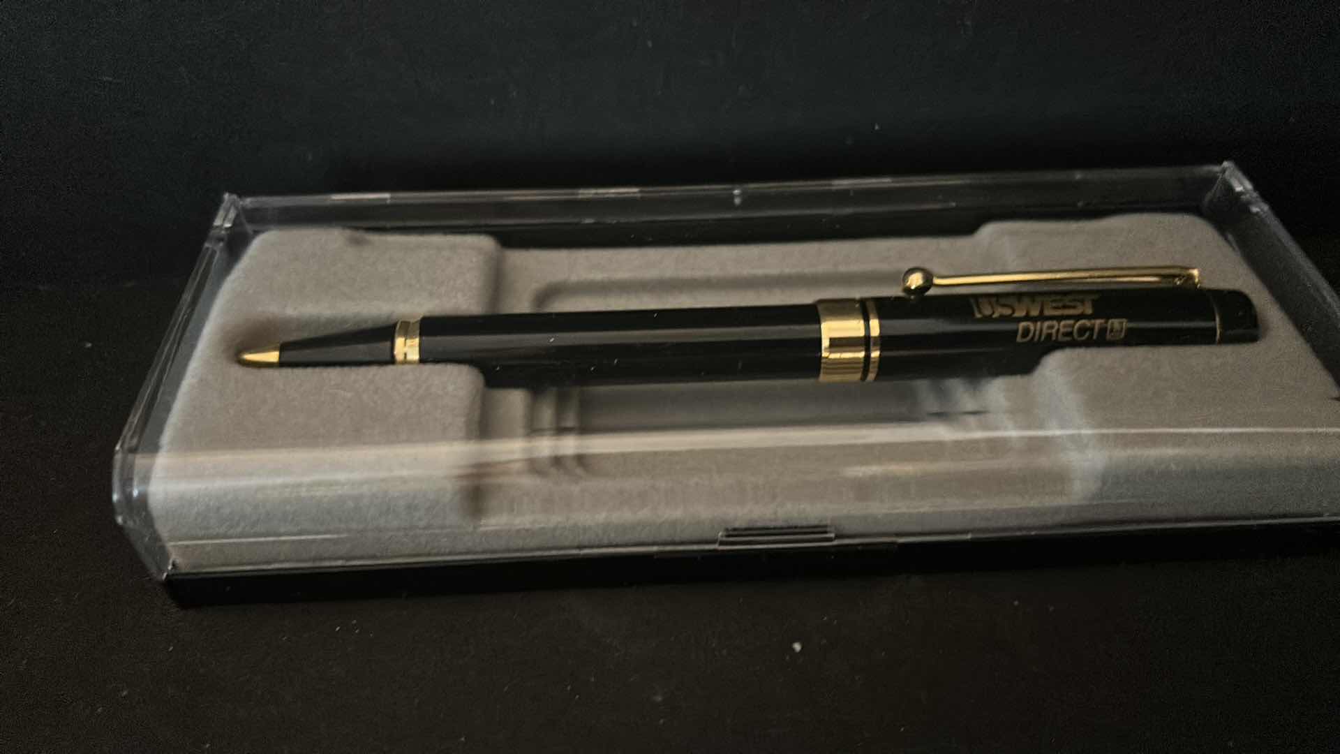 Photo 1 of KNIFE SET, WINE OPENER AND PEN