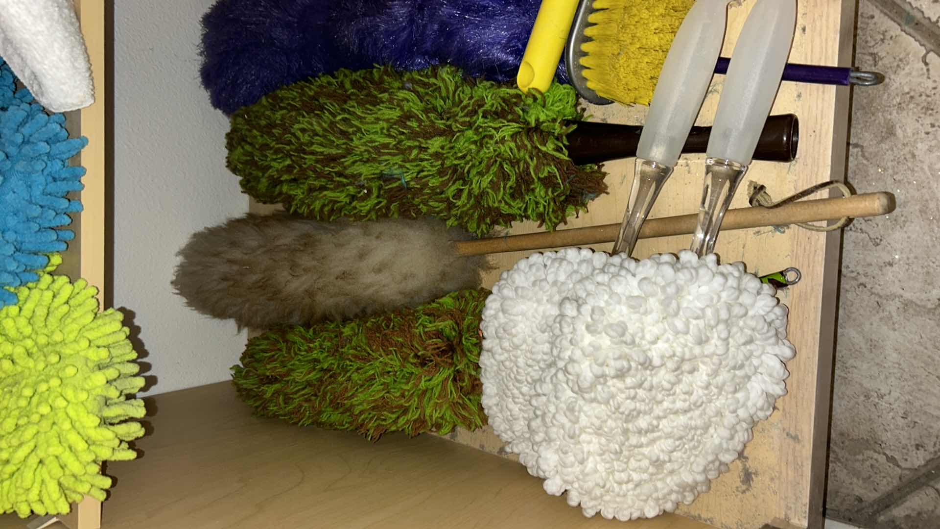 Photo 2 of CONTENTS OF CABINET IN LAUNDRY ROOM