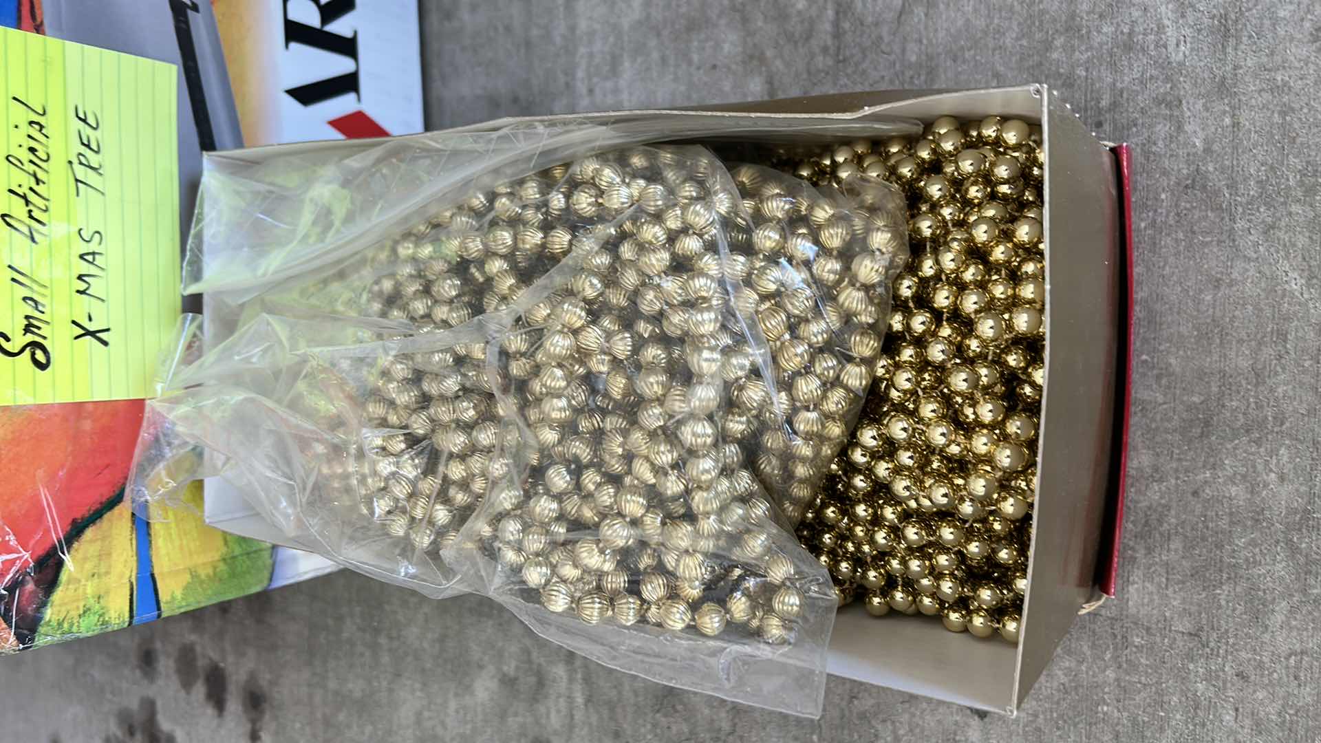 Photo 2 of CHRISTMAS DECORATIONS