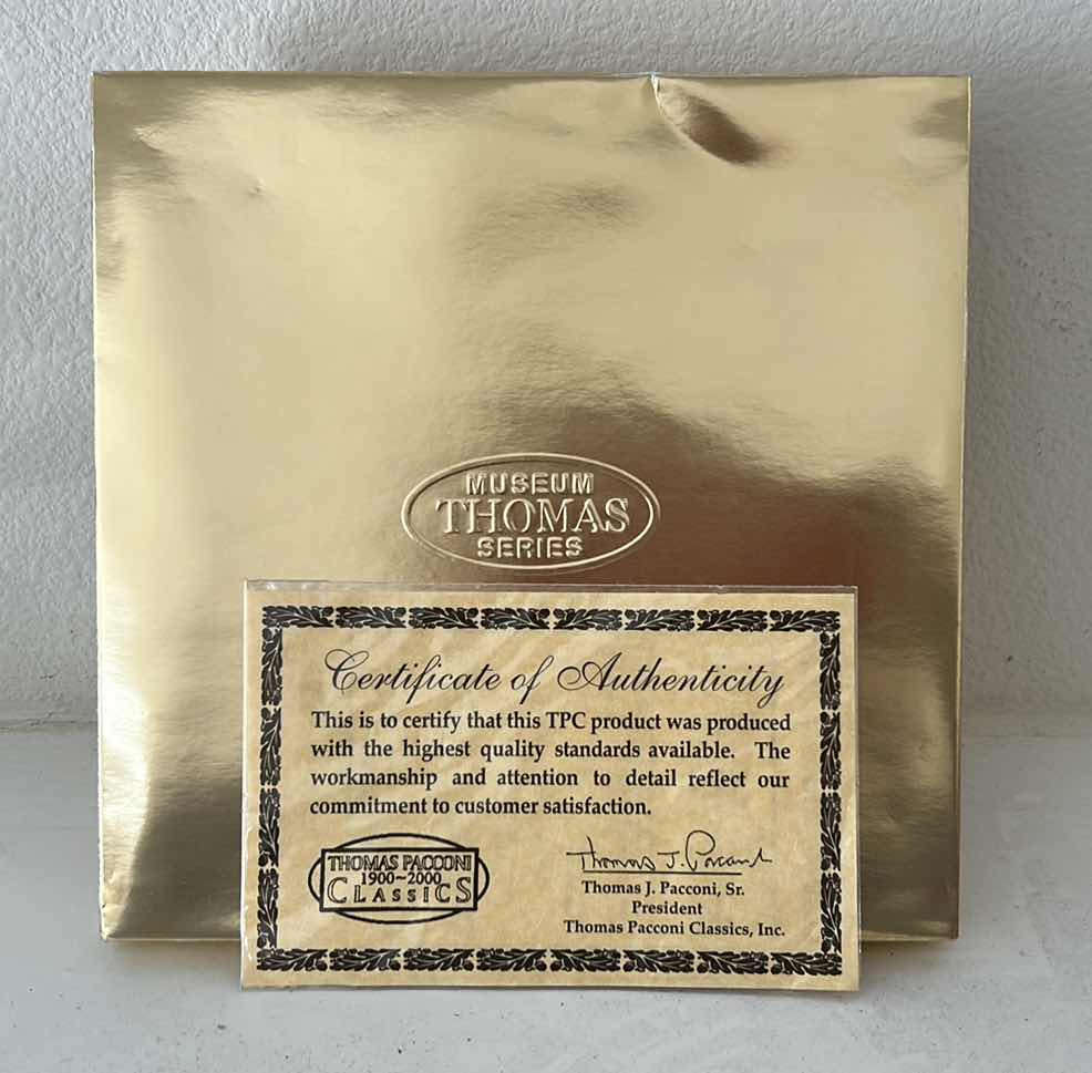 Photo 1 of MUSEUM THOMAS SERIES CHRISTMAS DECORATIONS